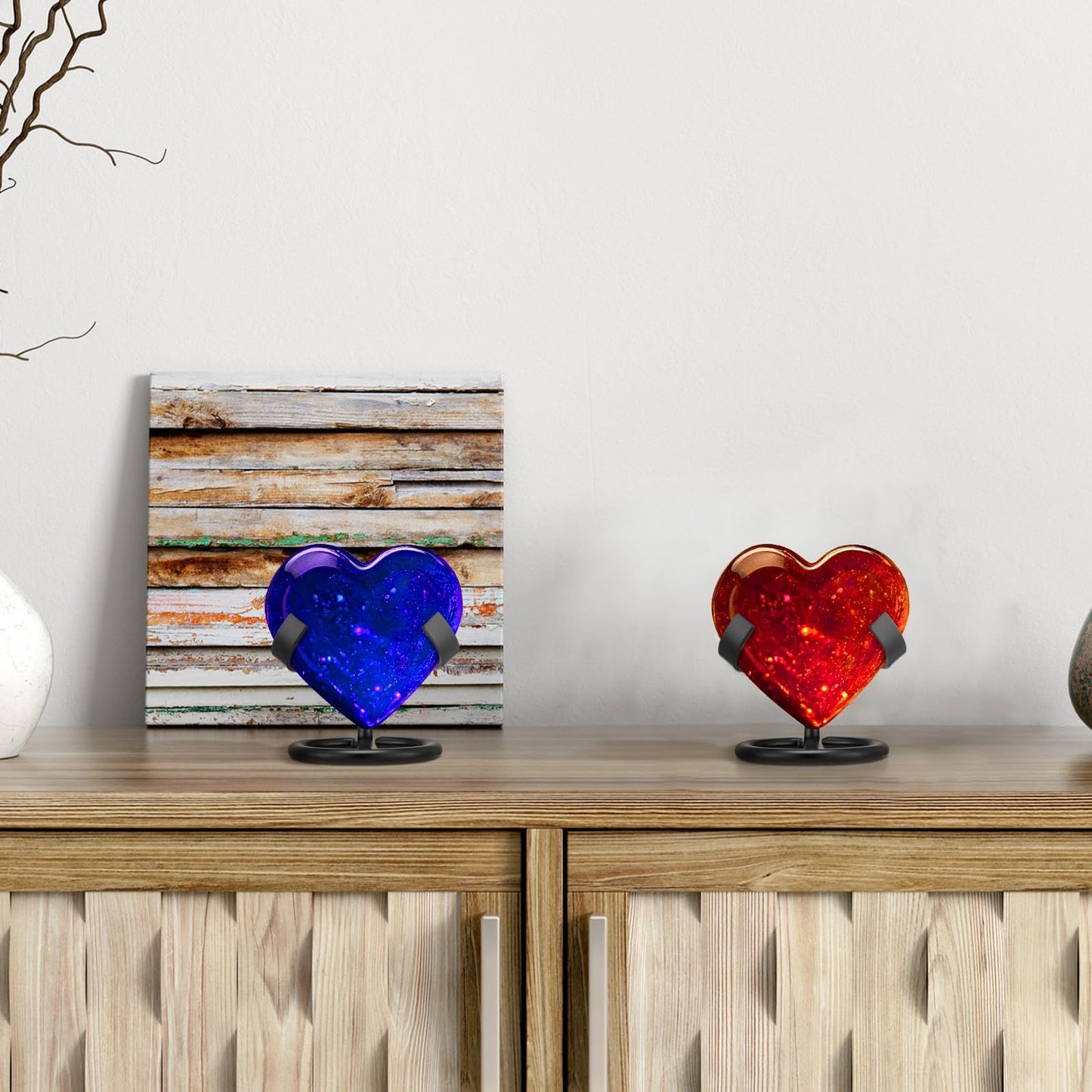 Shimeyao 4 Pcs Metal Crystal Heart Stone Stand Crystal Ball Holder Rock Display Stand Mineral Specimen Display Easel Holder for Gemstones Fossils Agate Slabs Plates (Black,2 x 2.36 x 2.56 Inch)