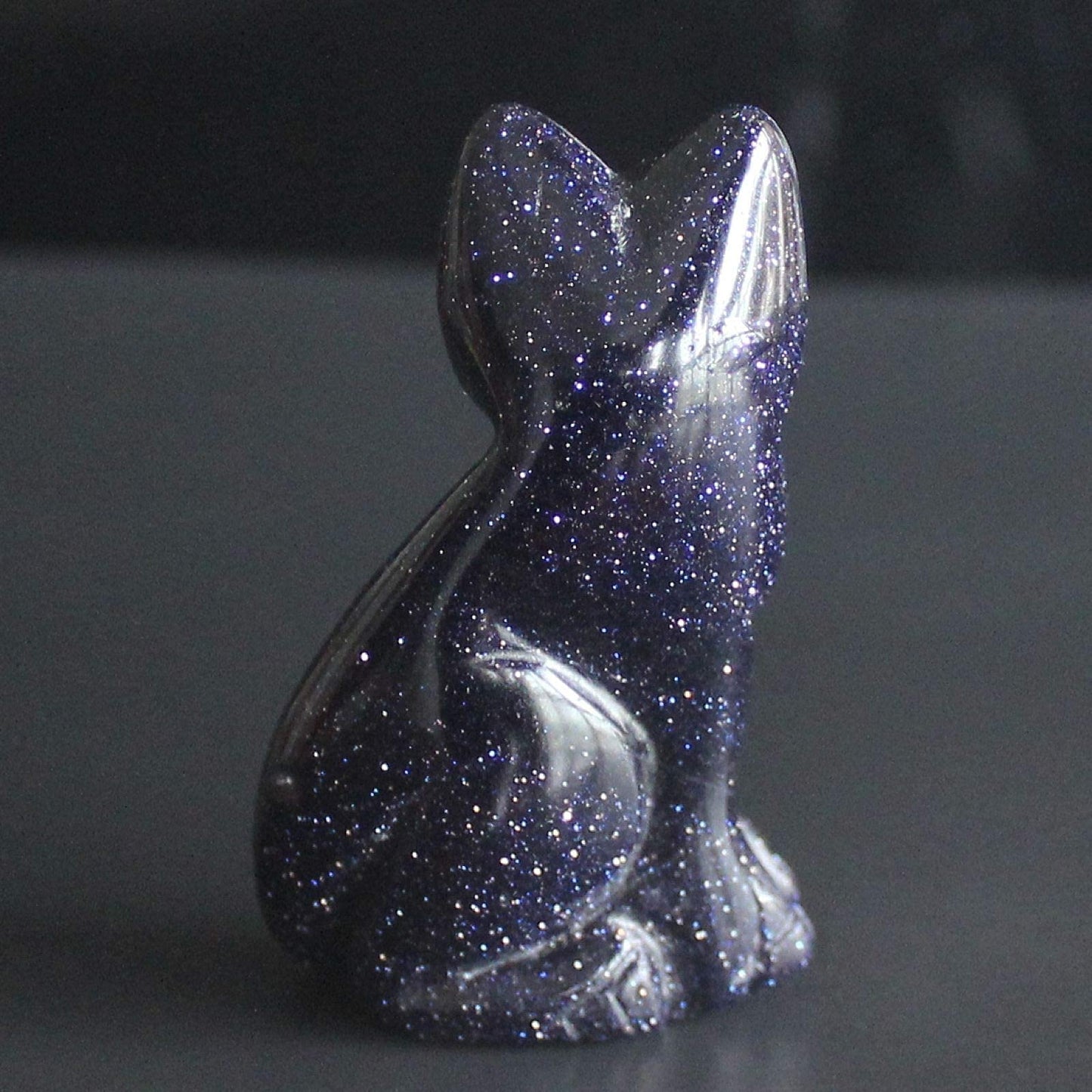 2‘’ Hand Carved Mixed Gemstone Crystal cat Figurine Animal Statue Carving Home Decor (Blue Goldstone)