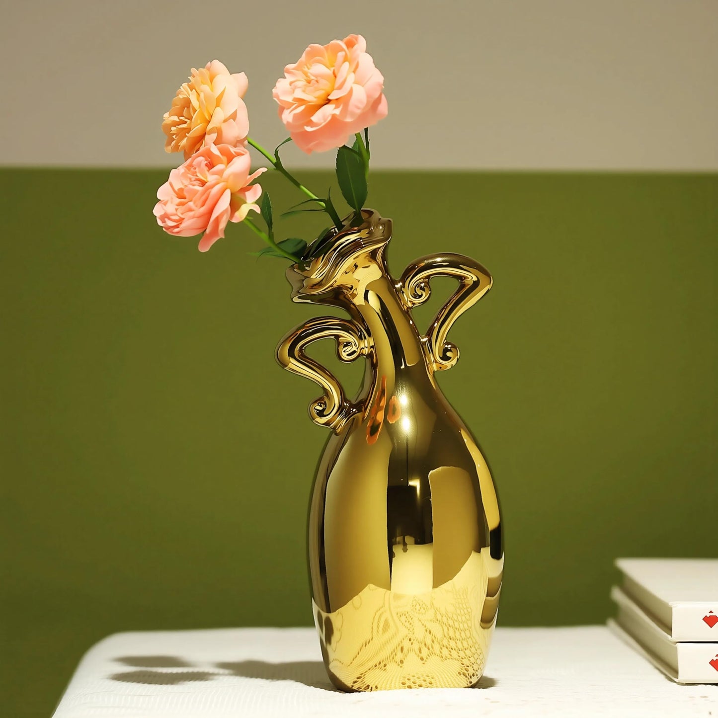 Golden Ceramic Small Necked Vase, A Novel and Cute Unique Shaped Vases, 7-Inch Modern Home Decoration Vase, Can Be Used As A Golden Home Decoration for Dining Tables, Bookcases and Desks