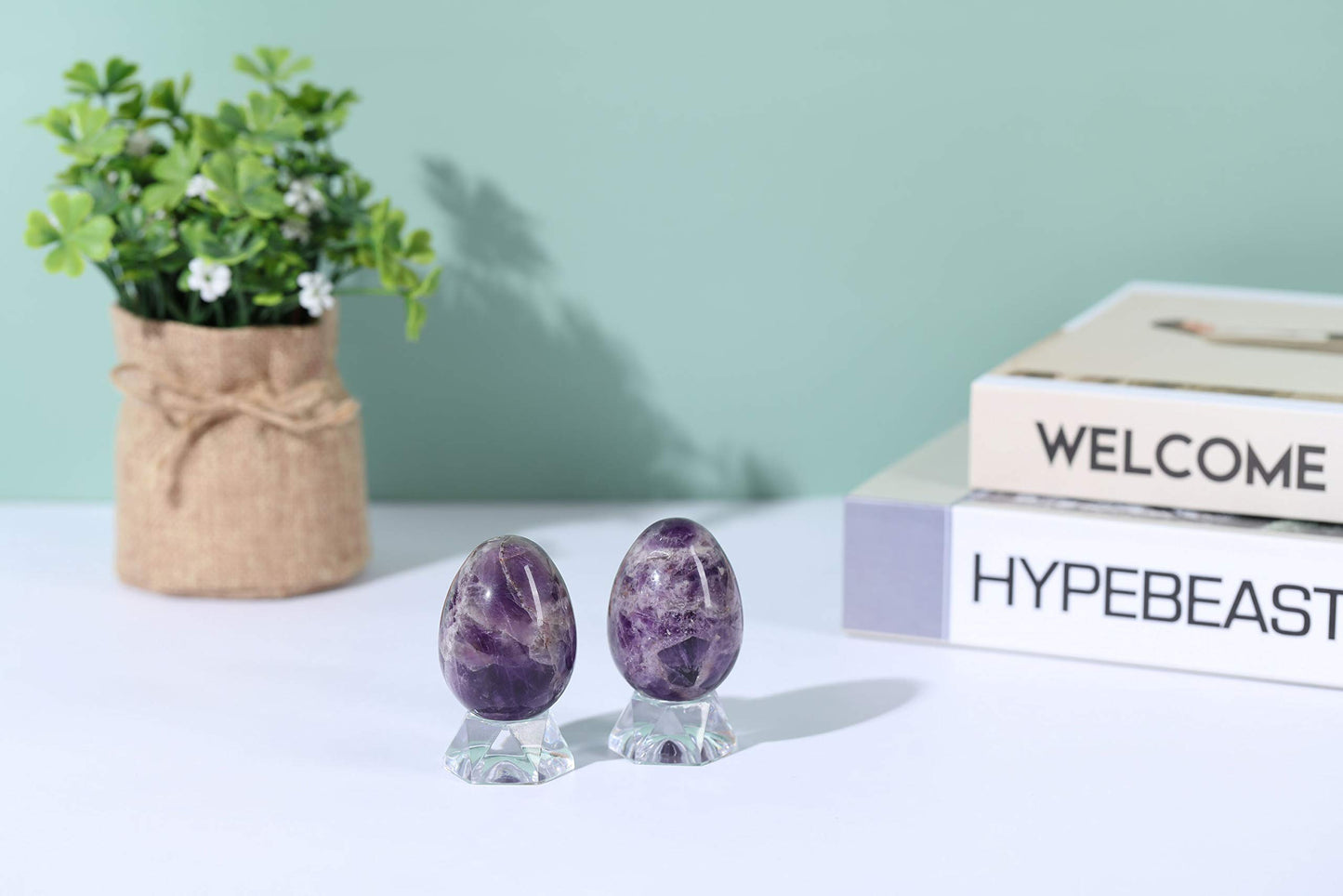 Top Plaza Healing Crystals Amethyst Stone Decors Carved Polished Natural Gemstone Egg Statue Figurines with Acrylic Stand Home Living Room Bedroom Room Decoration
