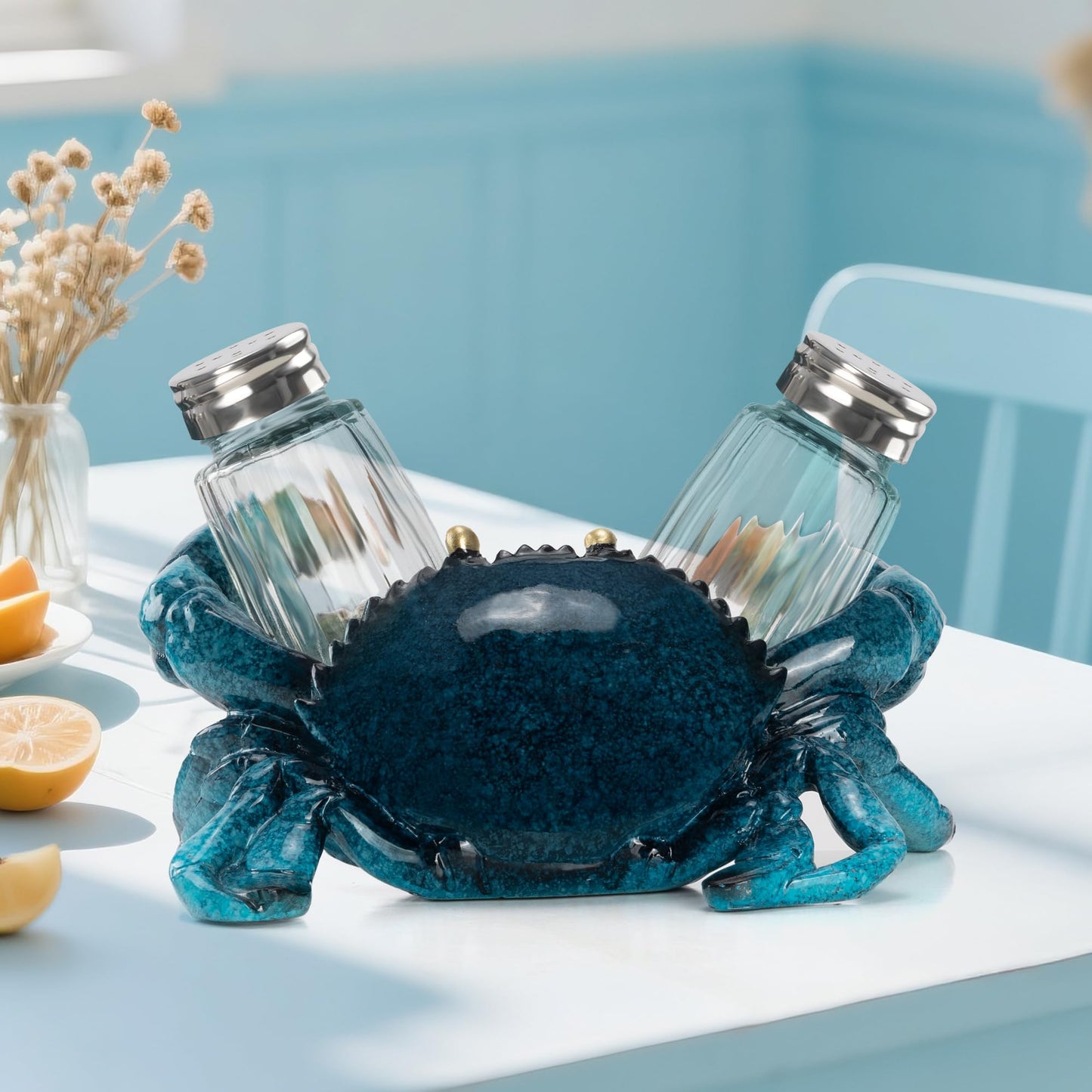 VVGIFTS Decorative Blue Crab Salt and Pepper Shaker Holder, Coastal Kitchen Decor (Crab)