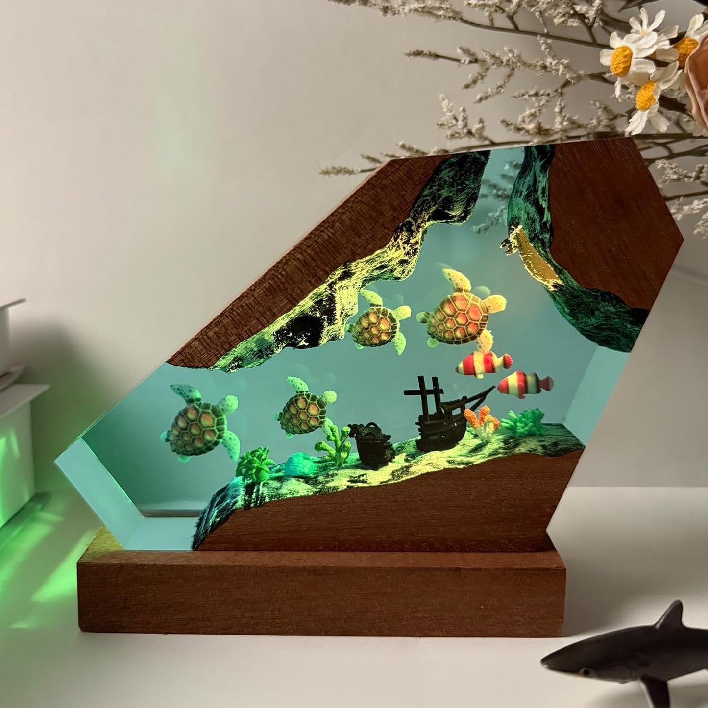 Sea Turtle Ocean Resin Lamp, Handmade Resin Night Light for Home Decor