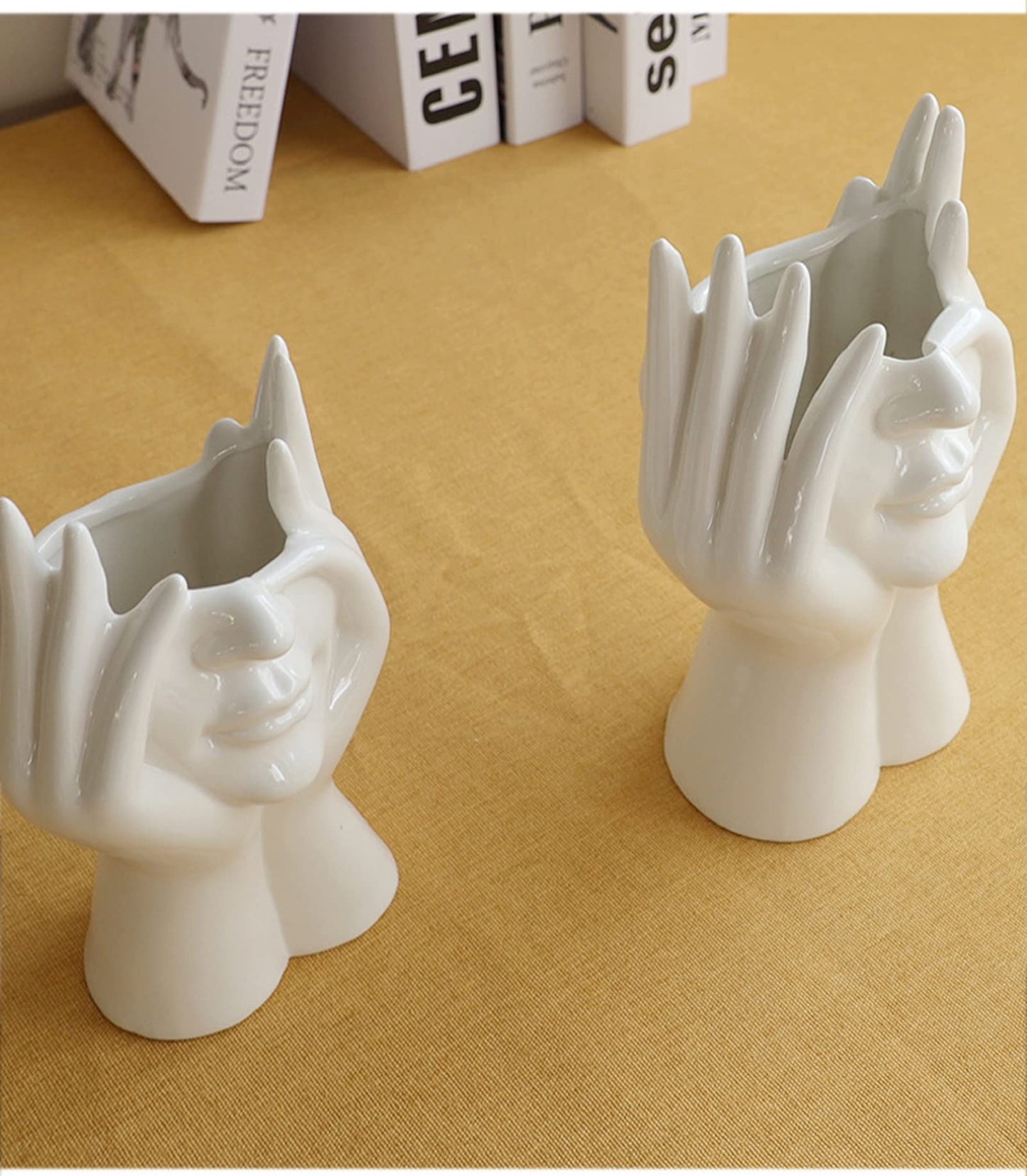 Human Form Body Flower Vase Art Face Ceramic Sculpture Flower Plant Pot Table Centerpieces Wedding Office Kitchen Home Decor (Hand Holding Face)
