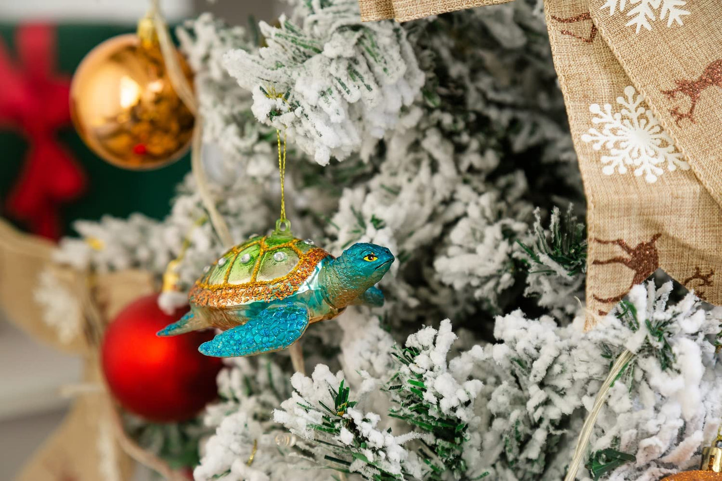 Set of 2 Hanging Sea Turtle Christmas Ornament, Hand Blown Resin Glass Sea Turtle Ornaments for Christmas Tree