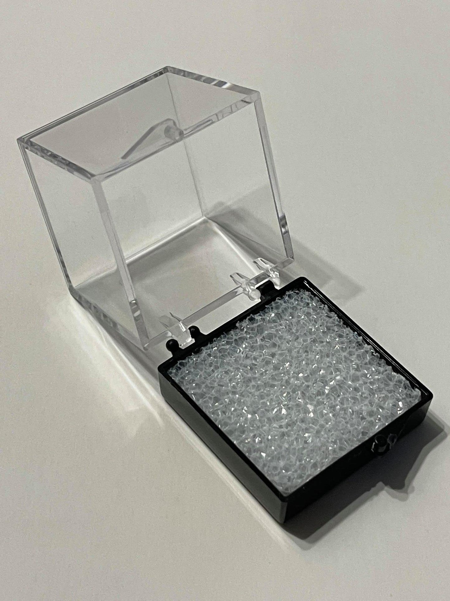 Display Perky Hinged Box for Thumbnail Perky Specimen 1 1/4 inch Cube(28)