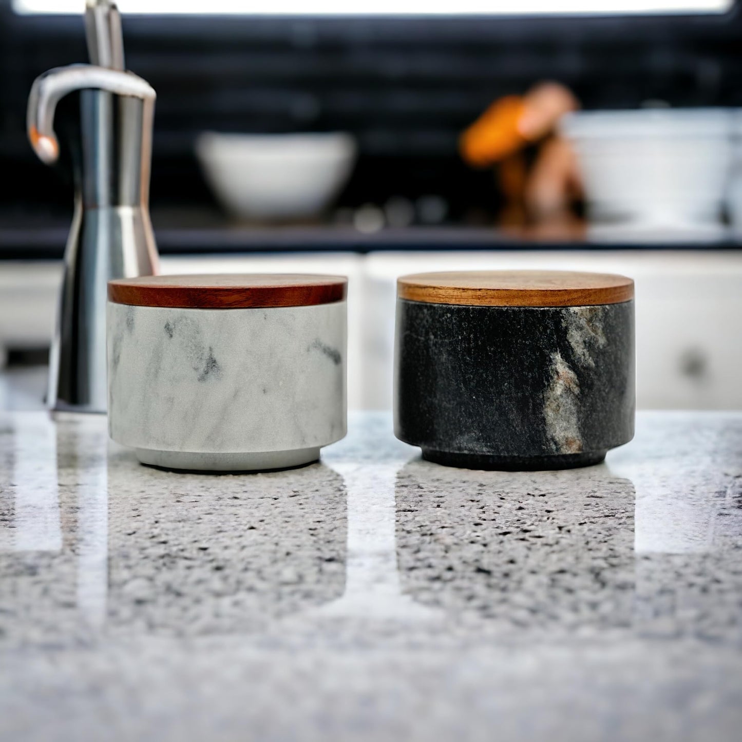 Savvy East Marble Salt Cellar Pepper Cellar Set, Stackable Large Black/Grey & White Salt and Pepper Holder Duo w/Air-Tight Tops, Space-Saving Multi-Purpose Spice Pinch Pots, Marble Salt Pigs with Lids