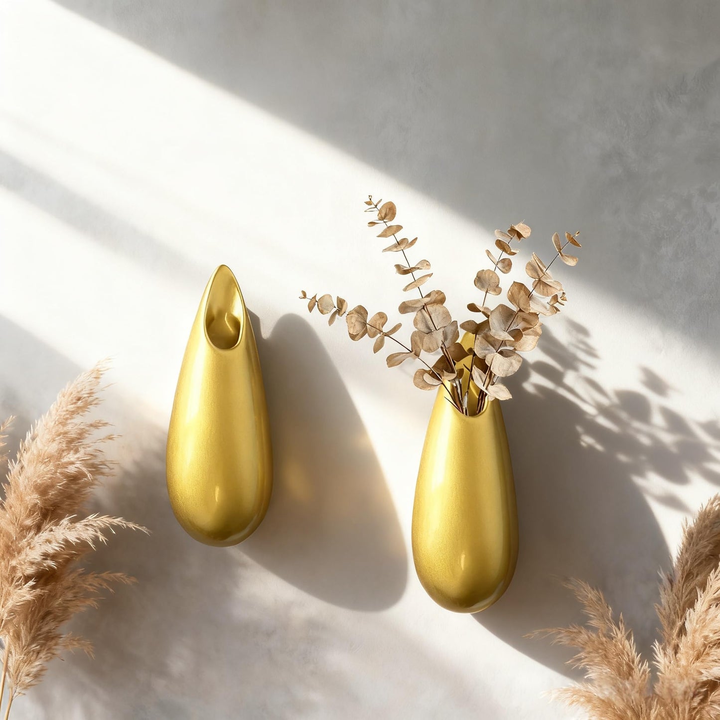 2 Pack GDSZJLJ Classic Wall Ceramic Vase, Gold Hanging Wall Vase for Flowers, Universal Minimalist Decor for Home & Gifts
