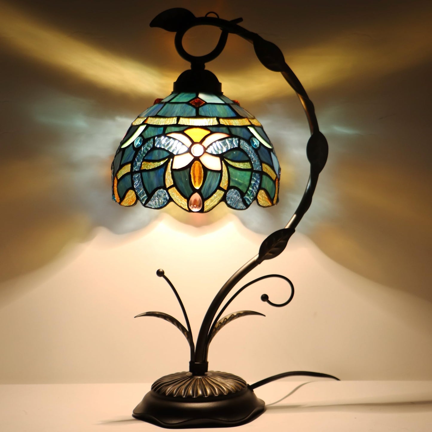 LXHCYOU Tiffany Table Lamp, Stained Glass Desk Reading Light, 8X10X19 Inches, Metal Leaf Base (Blue Baroque Style)