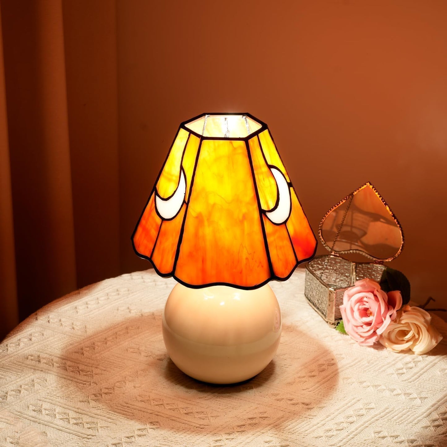 KIPHEPI Tiffany Style Moon Mushroom Stained Glass Table Lamp Orange Small Table Lamp Bedroom Bedside lamp Living Room Dining Room Office Decoration Desk lamp Home Decoration Creative Gift