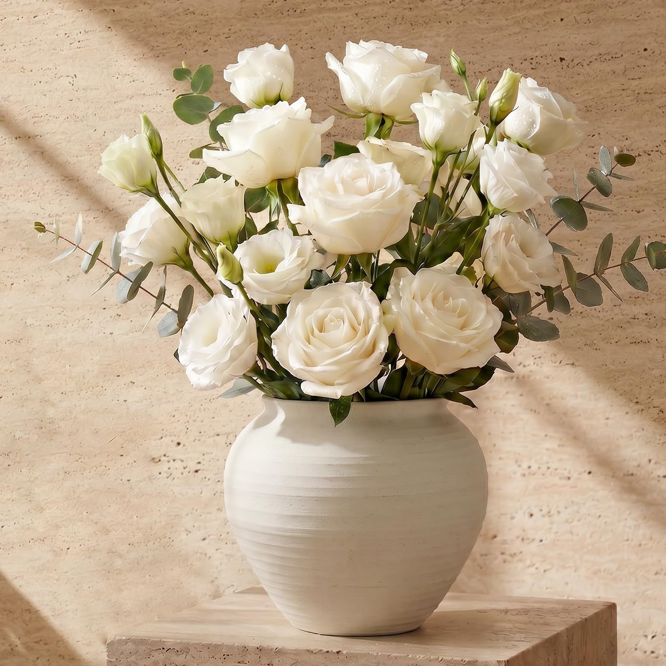 YVTVY Ceramic Vase 6.7", Textured Ribbed Flower Vase for Pampas Grass, Cream Beige Wabi-Sabi Handmade Pottery Vase, Rustic Farmhouse Table Centerpiece for Entryway Shelf Nightstand Decor