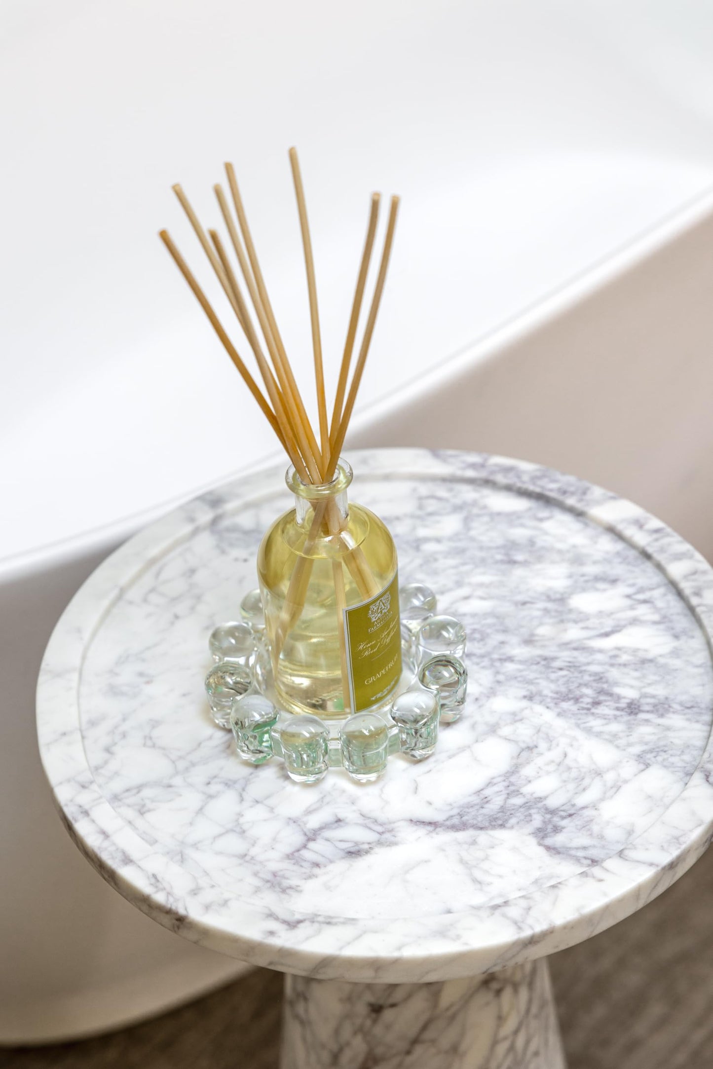 Alice Lane Original Bubble Candle Dish – Chic Clear Glass Candle Dish for Home Decor – Decorative Modern Candle Holder for Small Candles & Diffusers