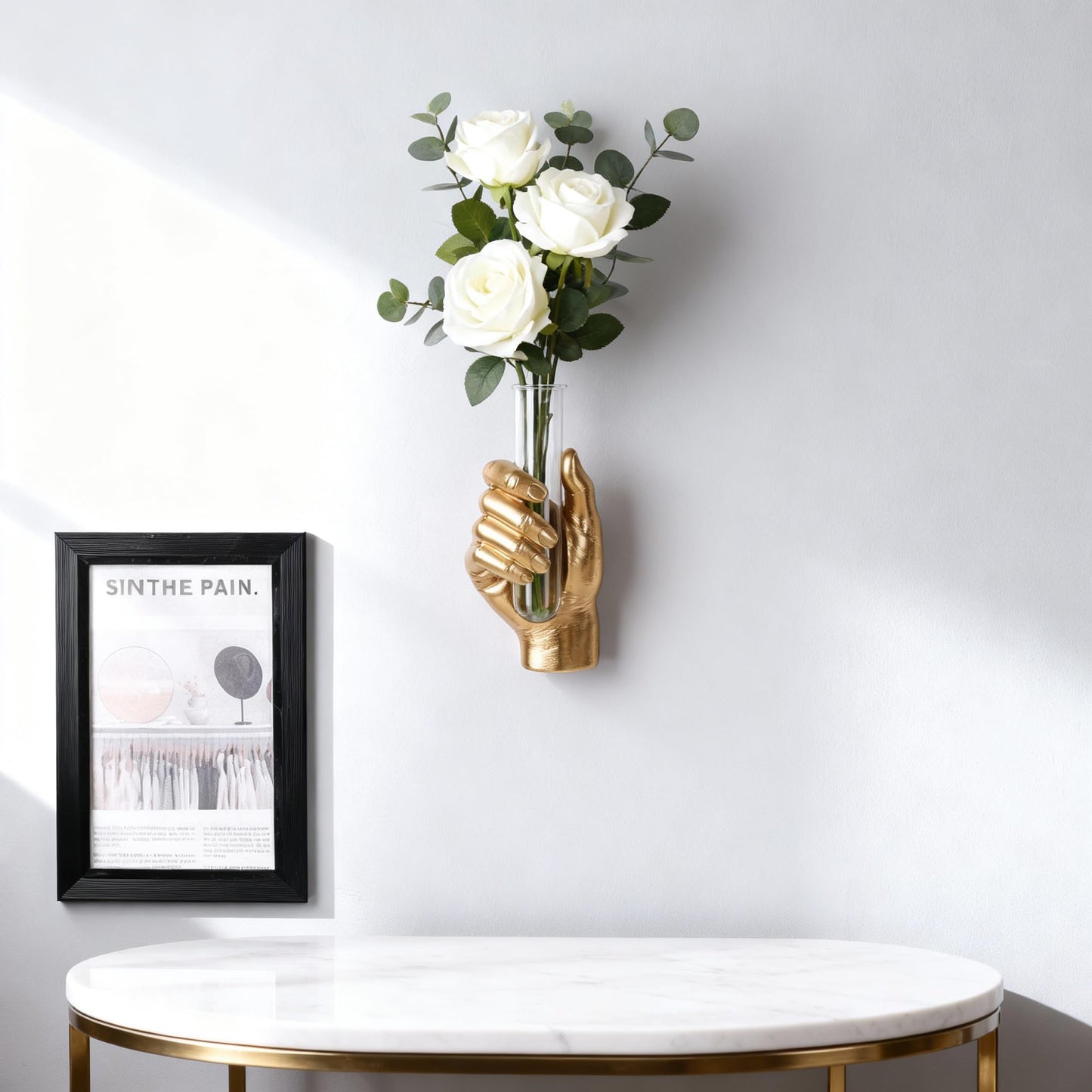 Gold Hand-Shaped Wall-Mounted Vase, Modern Creative Art Vase, Unique Wall Decoration, Fashionable Home Decor, Suitable for Living Rooms, Bathrooms, Patios, Foyers, and Office Decor.