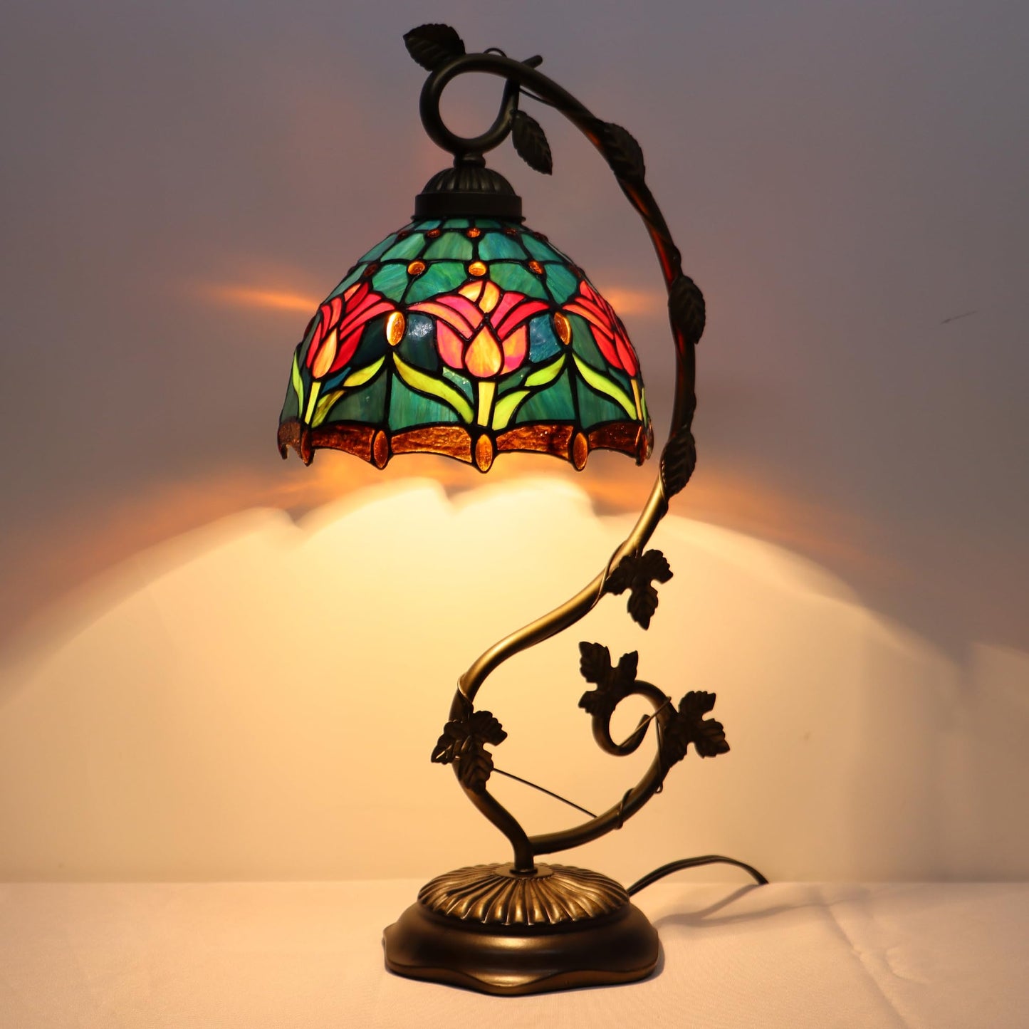 LXHCYOU Tiffany Table Lamp, Stained Glass Desk Light, 8X10X21 Inches, Metal Leaf Base (Tulip Style)