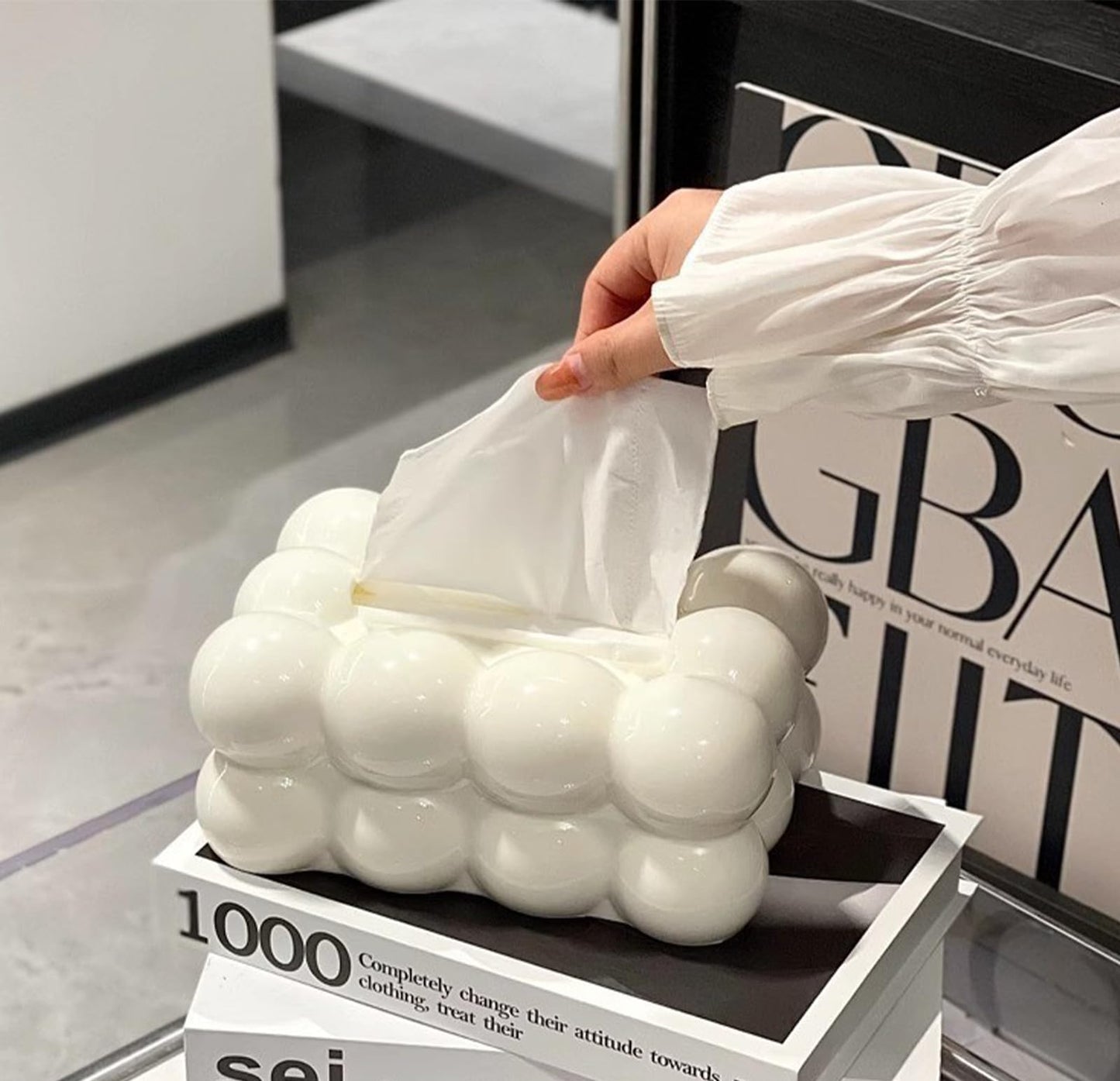 Bazasa White Decorative Tissue Holder Ceramic Tissue Box Cover Porcelain Bathroom Accessories Modern Home Decor for Women