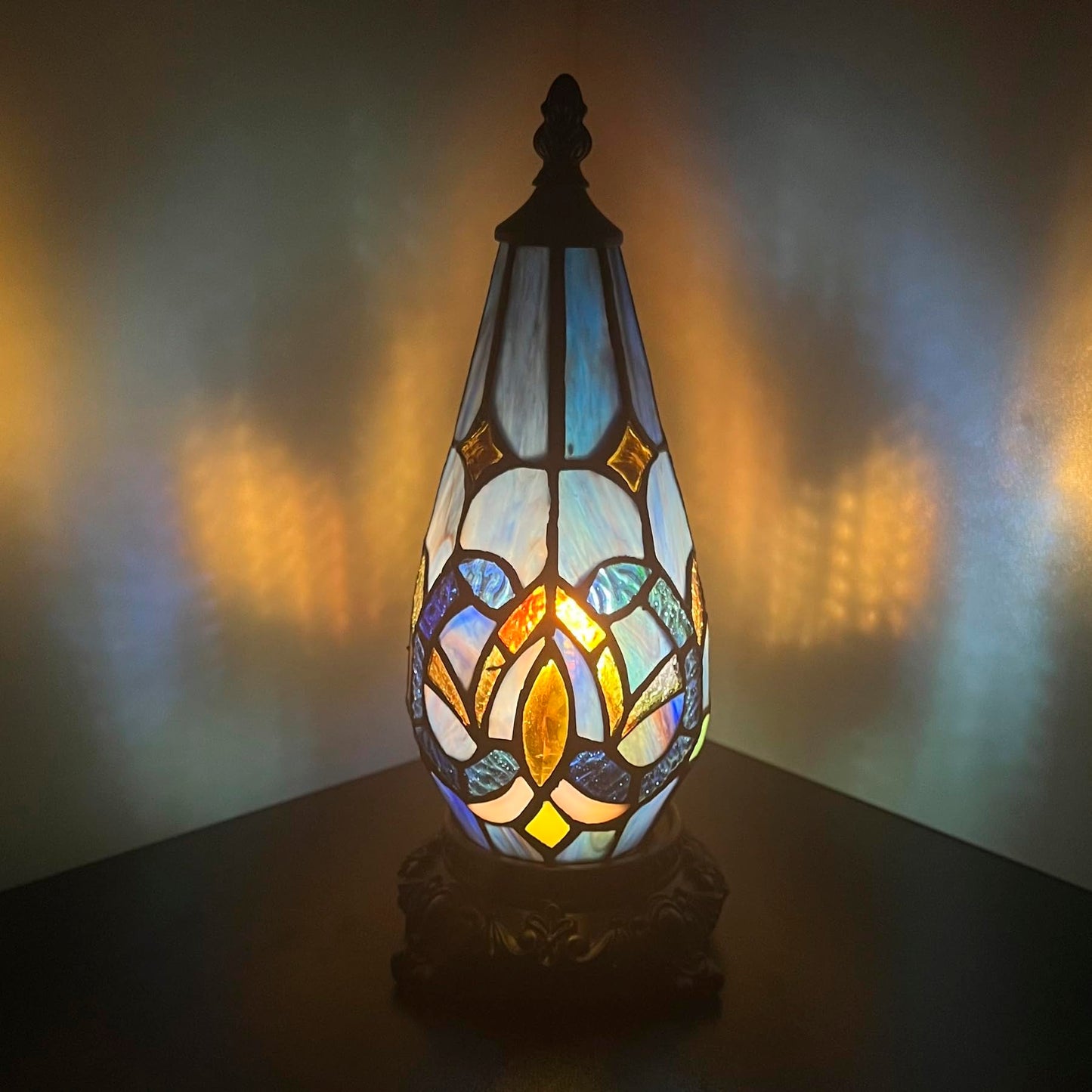 TCODTPOL Small Tiffany Lamp Stained Glass Table Lamp 5.5X11 Inch Christmas Tree Lighthouse Mini Accent Memory Sympathy Antique Night Light for Bedroom Living Room (Blue Purple)