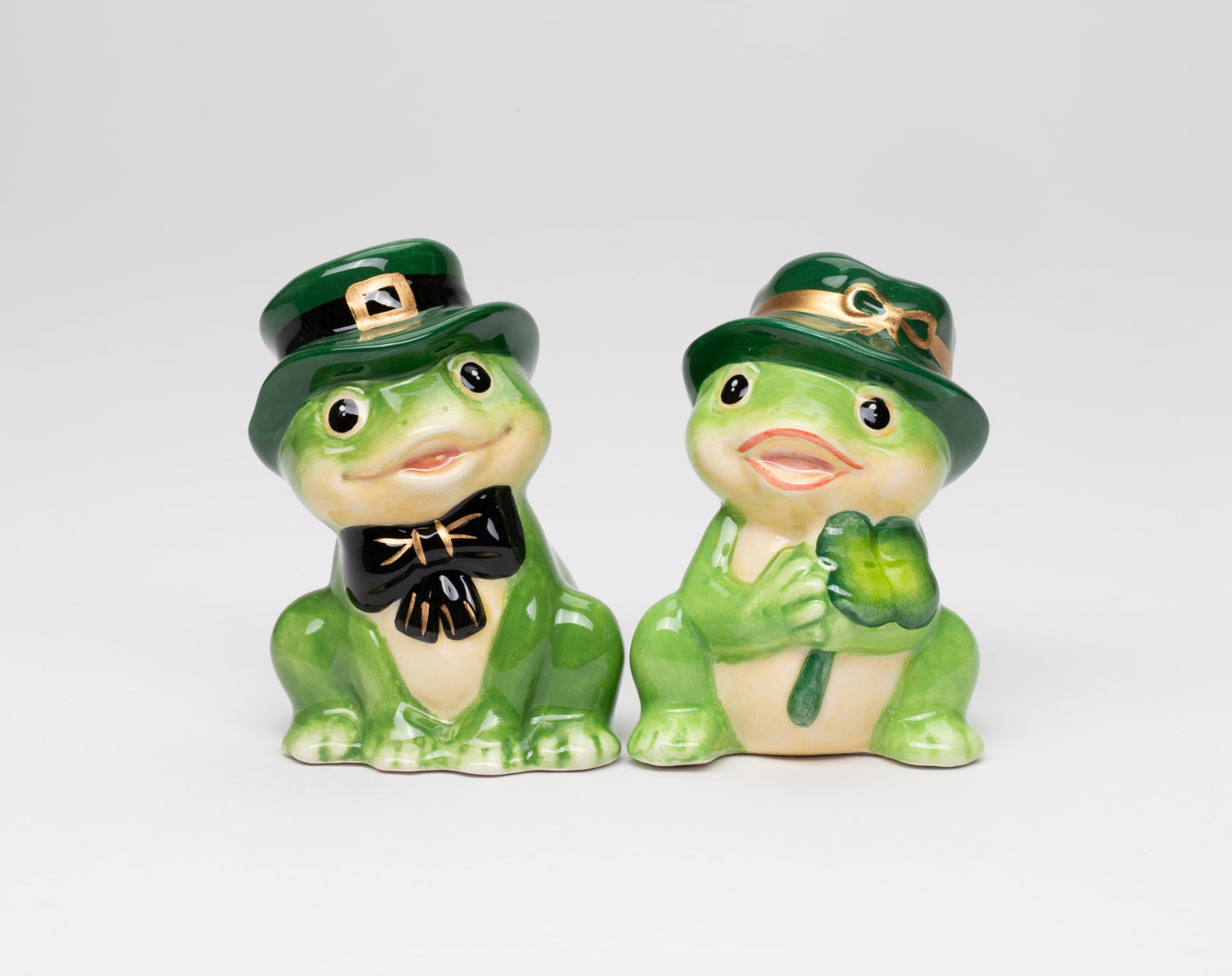 Fine Ceramic St Patrick St Paddy Frogs Couple Salt & Pepper Shakers, 3-1/8" H