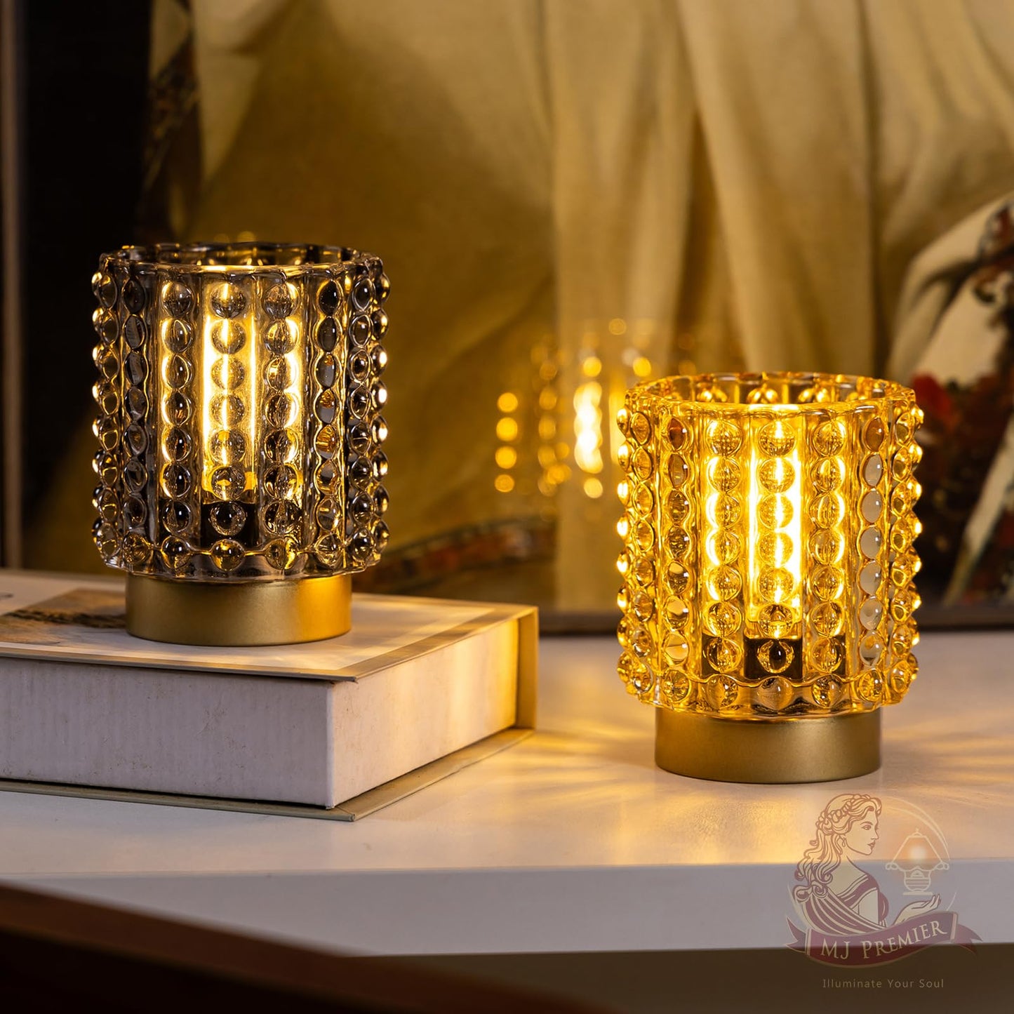 Battery Operated Lamp with Timer, Mini Crystal Table Lamps for Home Decor, Small Cordless Lamp for Areas No Outlets, Glass Battery Powered Lamps for Entryway, Bedroom, Bathroom, Shelf, Corner(Yellow)