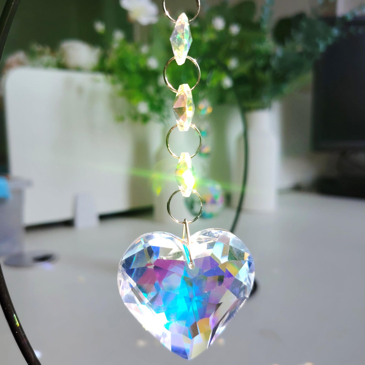 QuarenDen Tabletop Memorial Gifts, Ornament Display Stand With 40mm Crystal Ball and 45mm Heart Suncatcher Hanging, Crystal Ornament Rainbow Maker, Memorial Grief Bereavement Gifts
