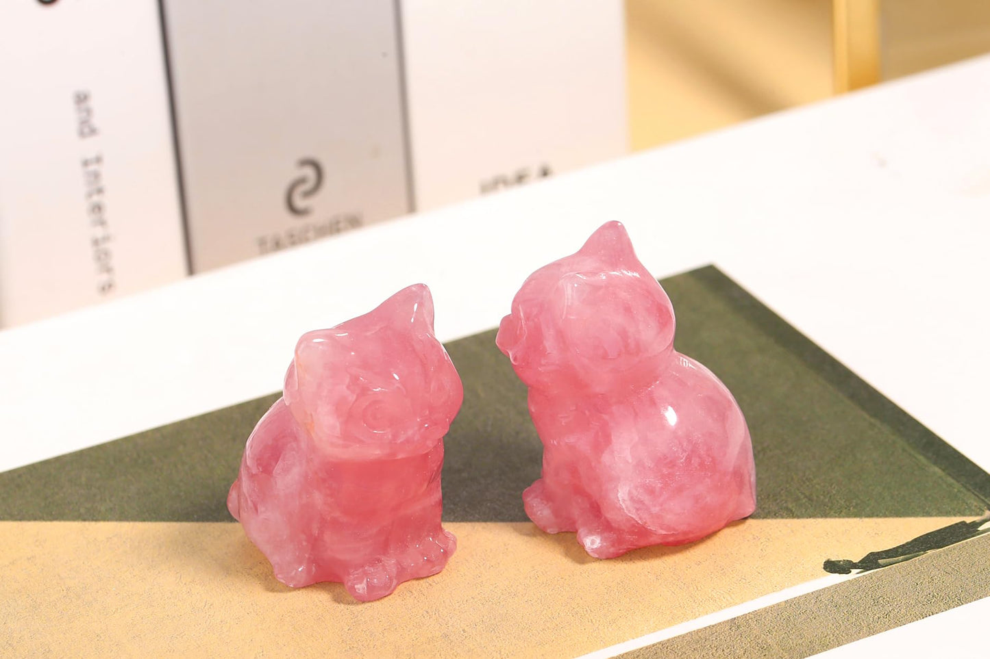 QINJIEJIE 2'' Rose Quartz Cat Figurines Natural Stone Statue Healing Crystals Gift Gemstone Sculpture Room Home Desk LuckyDecoration Cat Gifts for Women