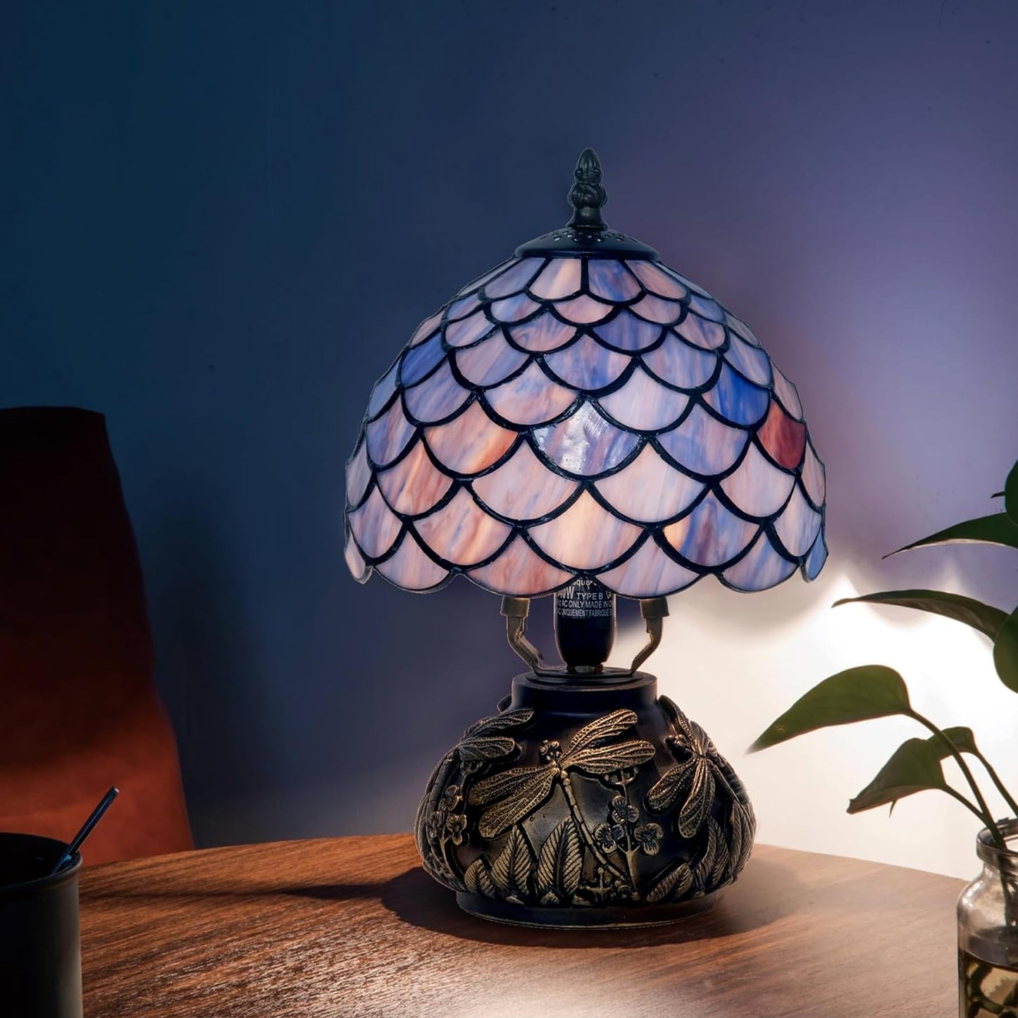 GILGGAK Tiffany Style Table Lamp, Gradient Stained Glass Wisteria Desk Lamp with Antique Bronze Dragonfly Resin Base, Vintage Accent Bedside Light for Bedroom Living Room 8x12 Inch (Blue Fish Scales)