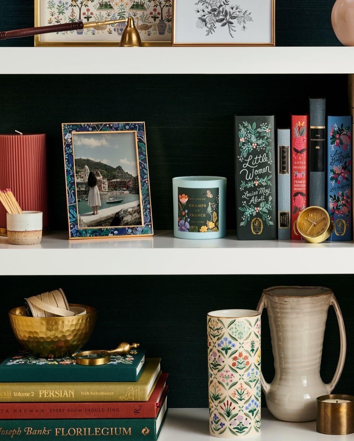 RIFLE PAPER CO. Estee Porcelain Vase for Room and Home decor, Brighten Up a Living Room, Kitchen Table, or Farmhouse, Large Vase for Tabletop Centerpieces or Bookshelves