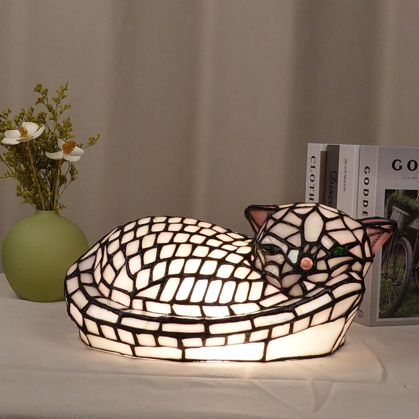 HomeBeauty A0013 Cute Sleeping Cat Tiffany Style Table Lamp, 11.5" L x 7.125" W x 5.5" H, Handmade Stained Glass Night Light for Livingroom Bedroom Home Decoration, LED Bulb Included (Sleeping Cat)