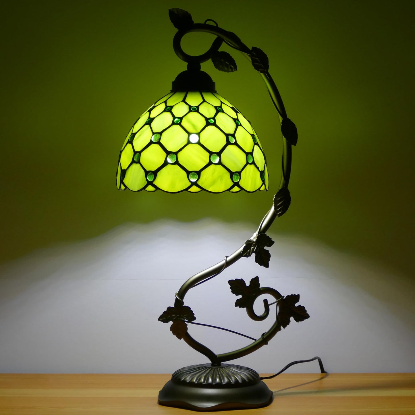 WFAYNTIFL Tiffany Table Lamp Green Yellow Pearl Style Shade 8X10X21 Inch