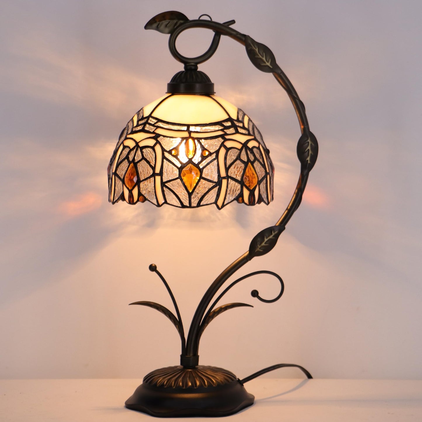 HZYFFYU Tiffany Lamp Stained Glass Table Lamp Metal Leaf Base 8X10X19 Inch Reading Desk Light (Crystal Style)