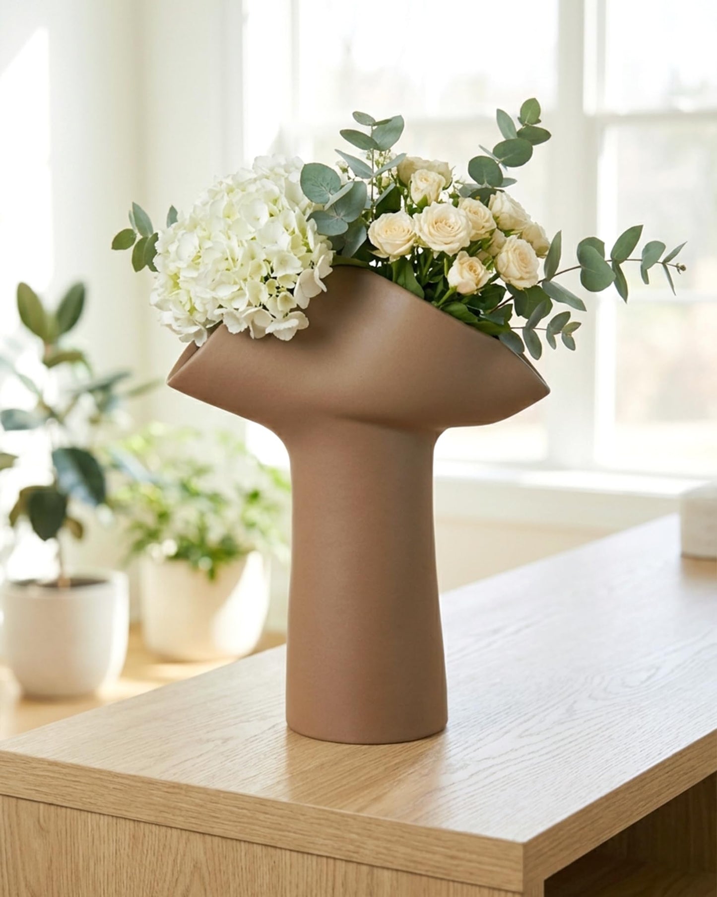 Ceramic Vase for Flowers, Unique Organic Shape Home Decor for Shelves, Console Table, Entryway, Dresser & TV Stand, Boho Style Decor for Living Room, Kitchen & Bedroom OOSTONEE