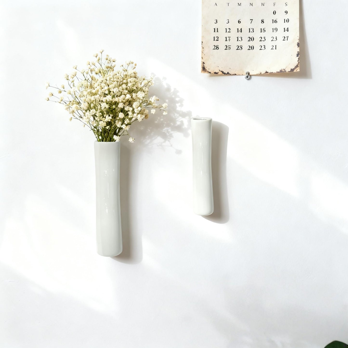 DOCFLVAS Scandinavian Curve Wall Vase — 2 Pack Warm White Ceramic Hanging Vase | Soft-Curve Minimalist Wall Decor for Living Room & Bathroom