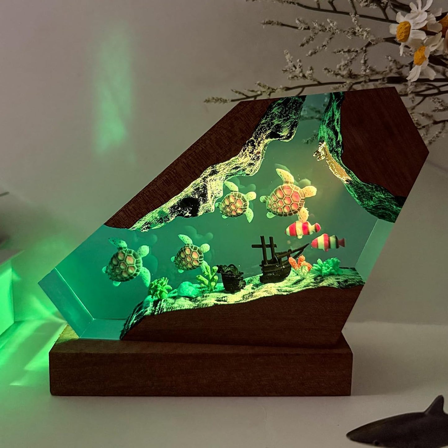 Sea Turtle Ocean Resin Lamp, Handmade Resin Night Light for Home Decor