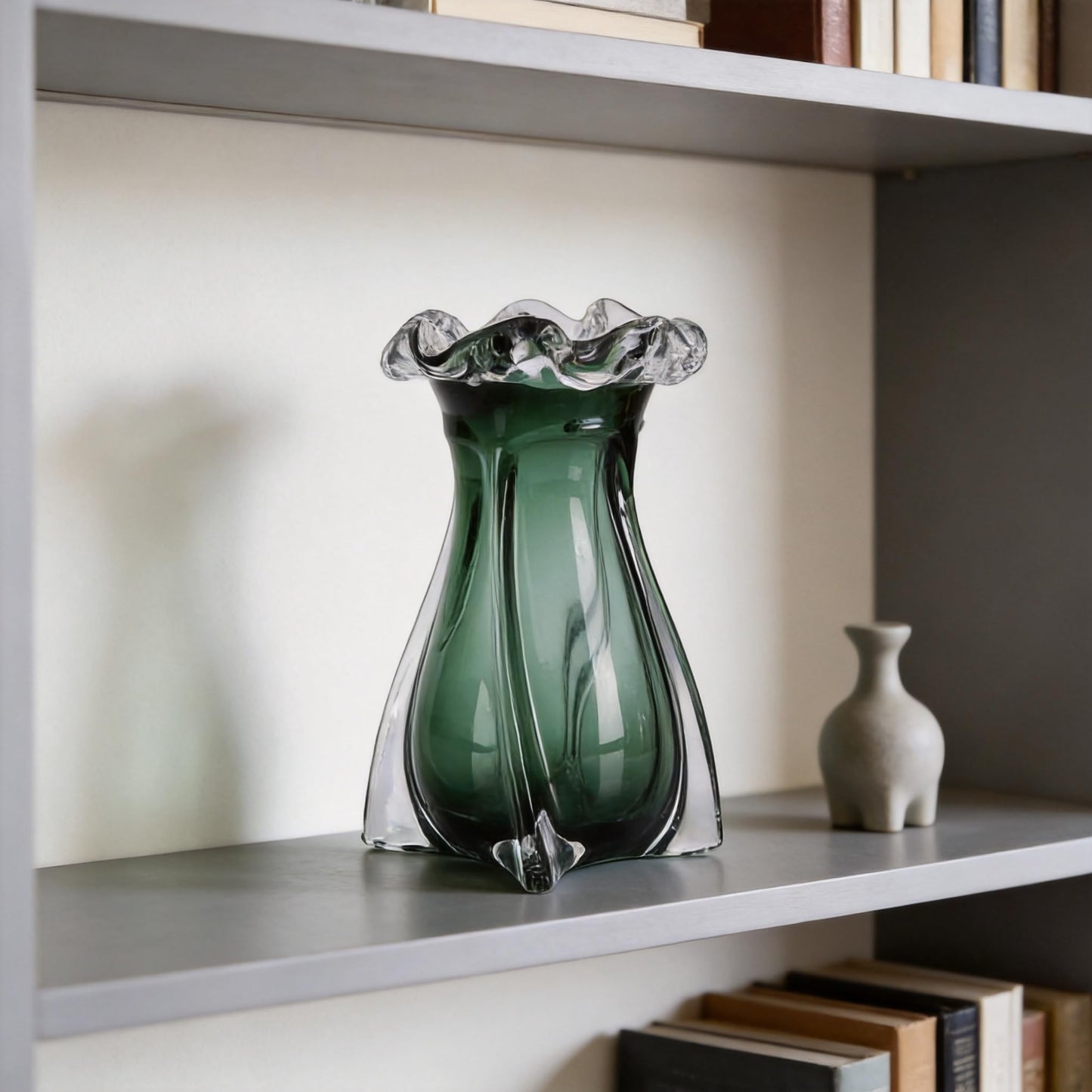 Hand Blown Glass vase, Modern Art Decorative vase, Green Glass vase Suitable for Decorating Living Room Dining Table Centers, TV cabinets, Offices, and entryway Side Tables.