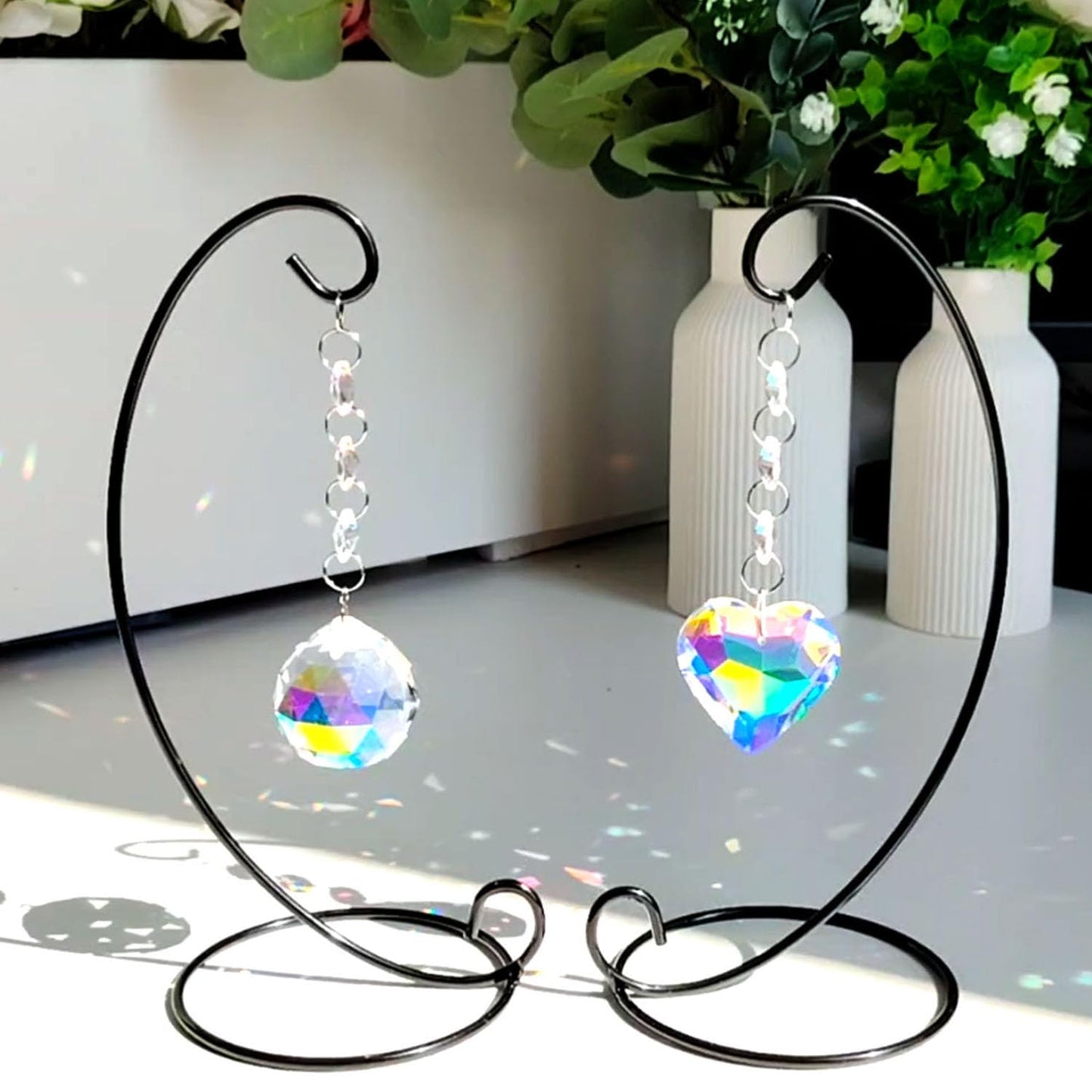 QuarenDen Tabletop Memorial Gifts, Ornament Display Stand With 40mm Crystal Ball and 45mm Heart Suncatcher Hanging, Crystal Ornament Rainbow Maker, Memorial Grief Bereavement Gifts