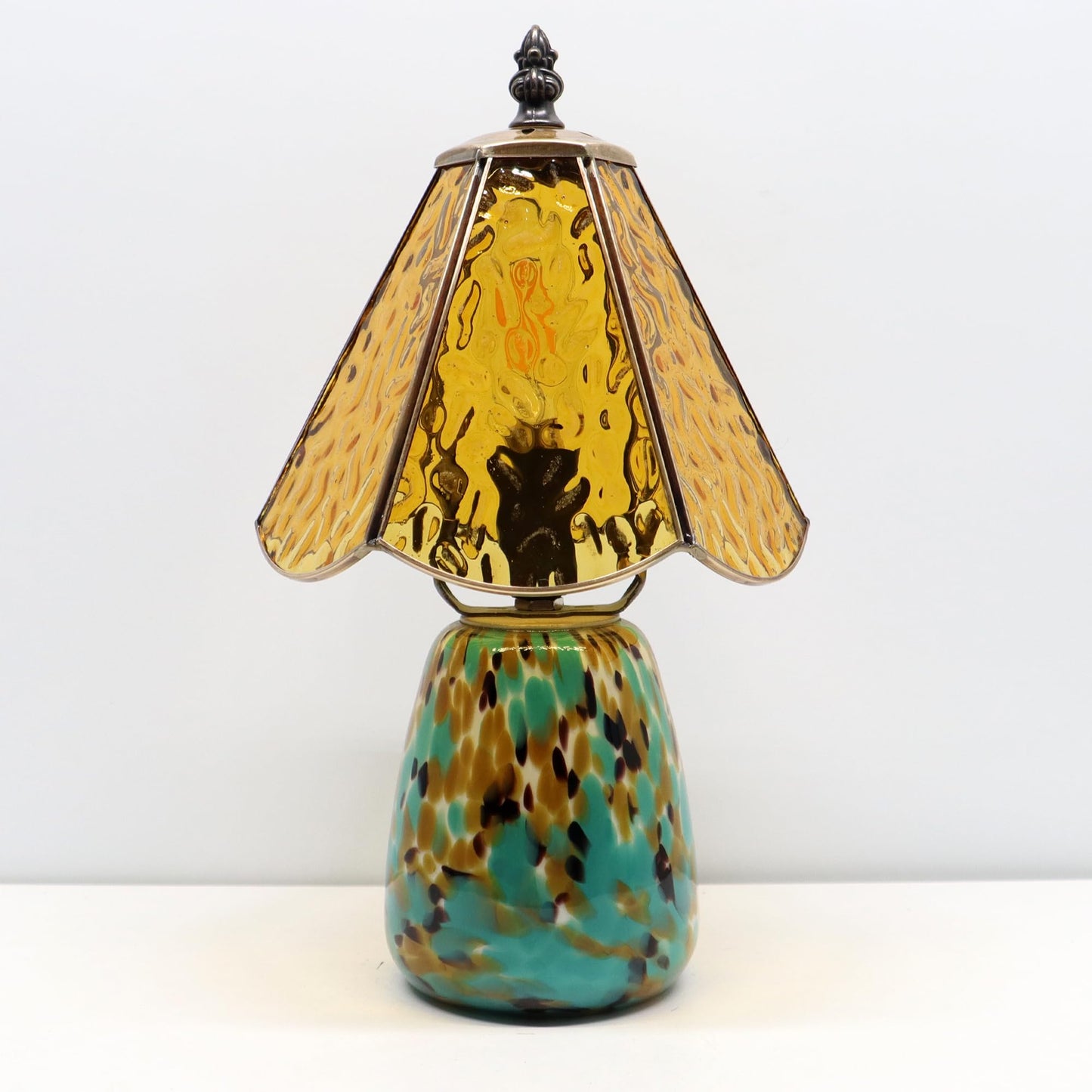 MQYXH Tiffany Style Stained Glass Table Lamp 12 Inch - Yellow Ripple