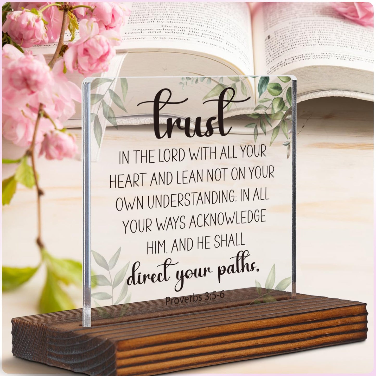Serenity Prayer Gifts for Women, Trust In the Lord with All Your Heart Christian Quotes Bible Scripture Inspirational Plaque Clear Desk Decorative Sign Christian Gifts for Family Friends EC117