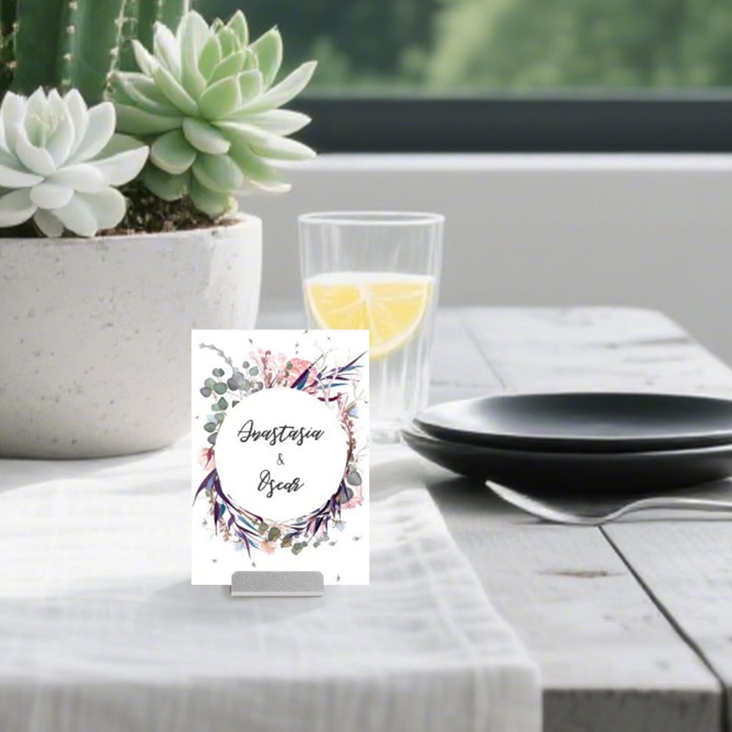 Urban Deco Table Card Holder Metal Place Card Holders Steel Card Holders for Photos, Food Signs, Memo Notes, Weddings, Restaurants, Birthday (Silver 16PK)