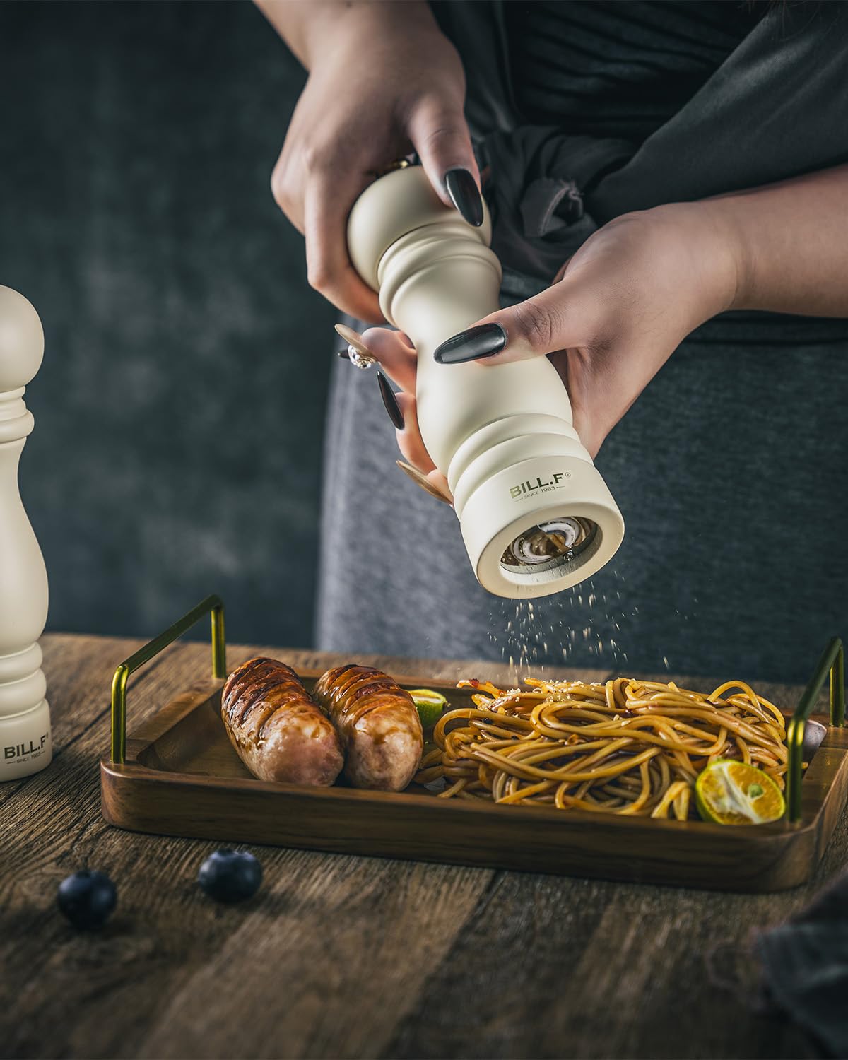 BILL.F Salt and Pepper Grinder Pepper Mill Wood Grinder Pepper Manual Grinders Salt Mill with Adjustable Ceramic Rotor -7.48 Inch Set of 2