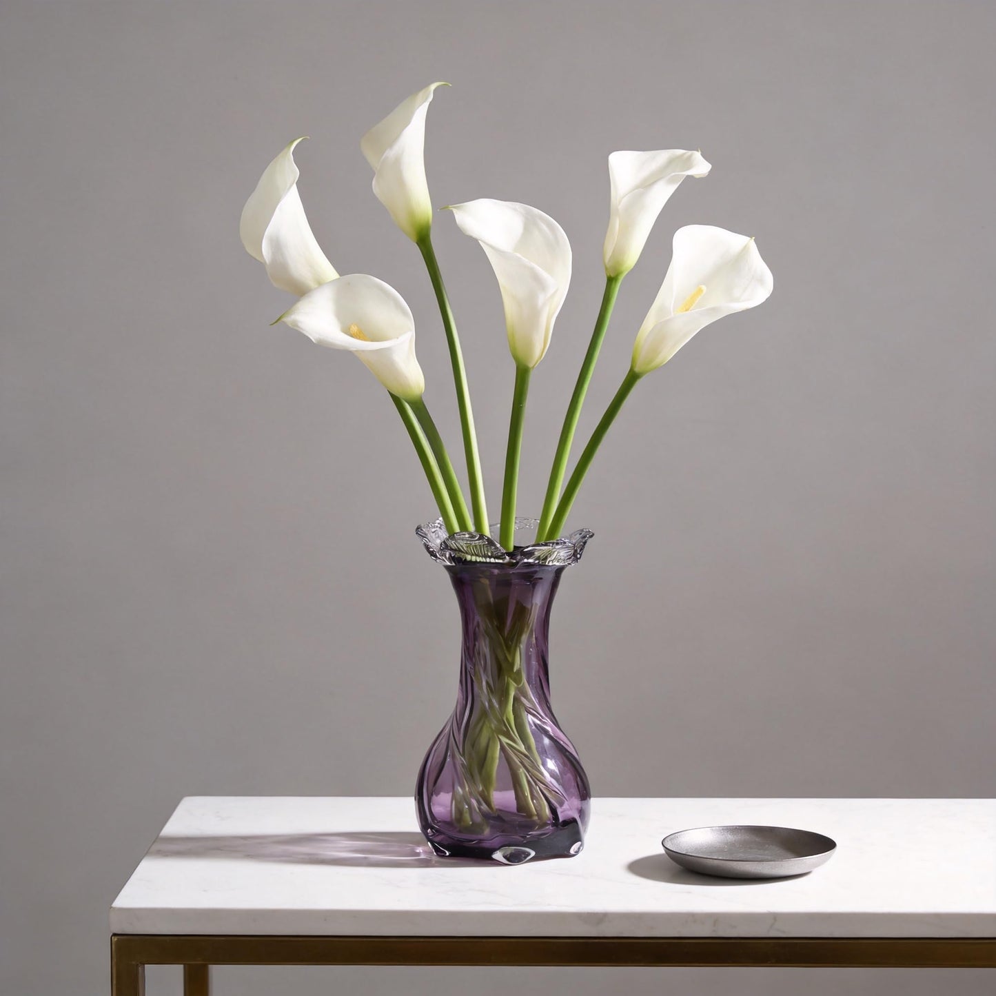 Hand Blown Glass vase, Modern Art Decorative vase, Purple Glass vase Suitable for Decorating Living Room Dining Table Centers, TV cabinets, Offices, and entryway Side Tables.