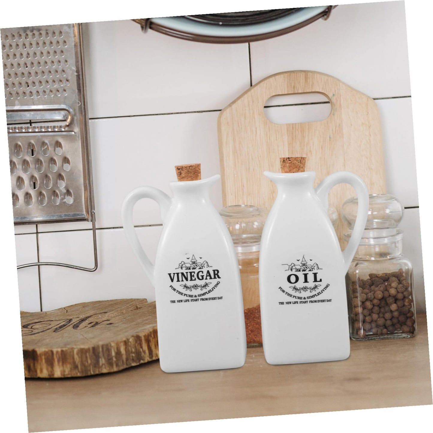 4pcs Seasoning Bottle Set Liquid Condiment Pot Ceramics Soy Sauce Dispenser Condiment Bottle Vinegar Dispenser Small Simple Sauce Bottles Vintage Vinegar Jar Oil Pot White Pottery