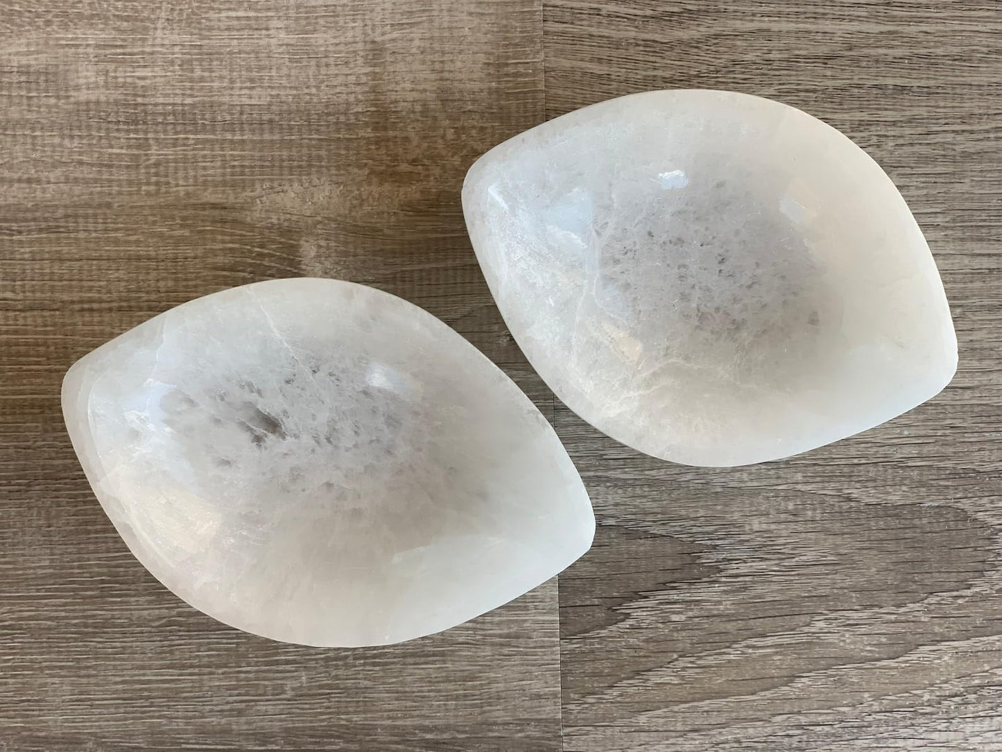 GAF TREASURES 5" Selenite Eye Shaped Bowl, Gemstone Carved Selenite Crystal, Meditation Bowl, Reiki Bowl, Jewelry Holder, Crown Chakra, Cleansing, Charging, Healing