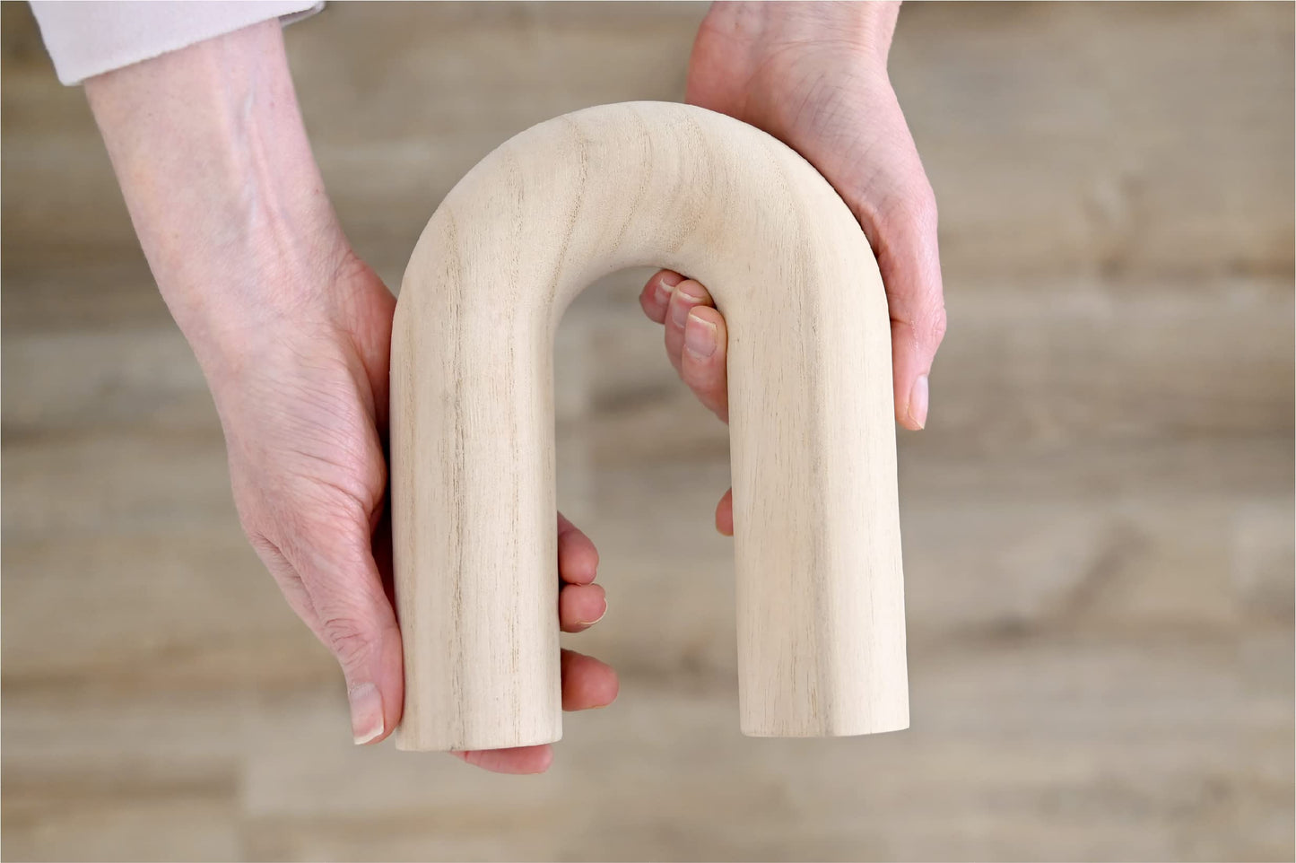 Rool Modern White Wooden Decorative Knot Sculpture for Living Room Table Decor