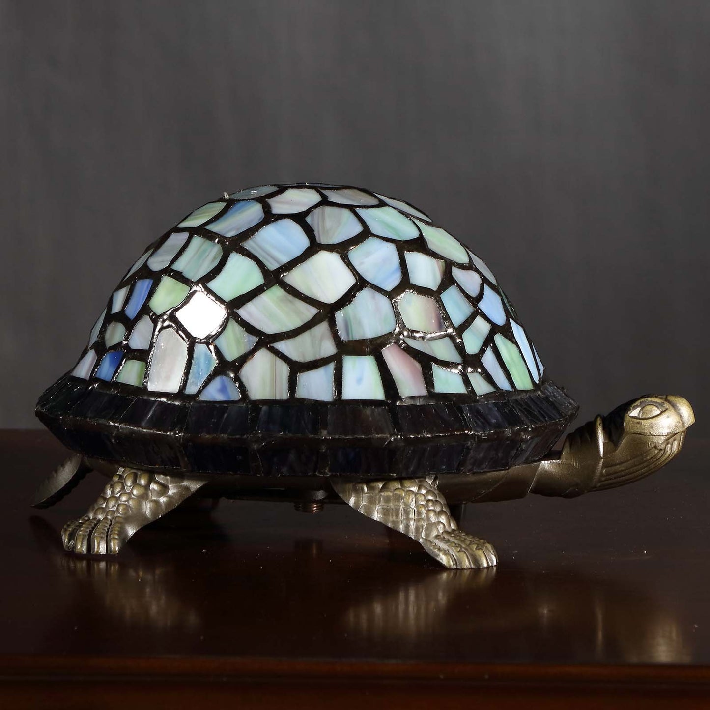 Bieye L10400 Tortoise Tiffany Style Stained Glass Accent Table Lamp Night Light for Bedside Living Room (Blue)