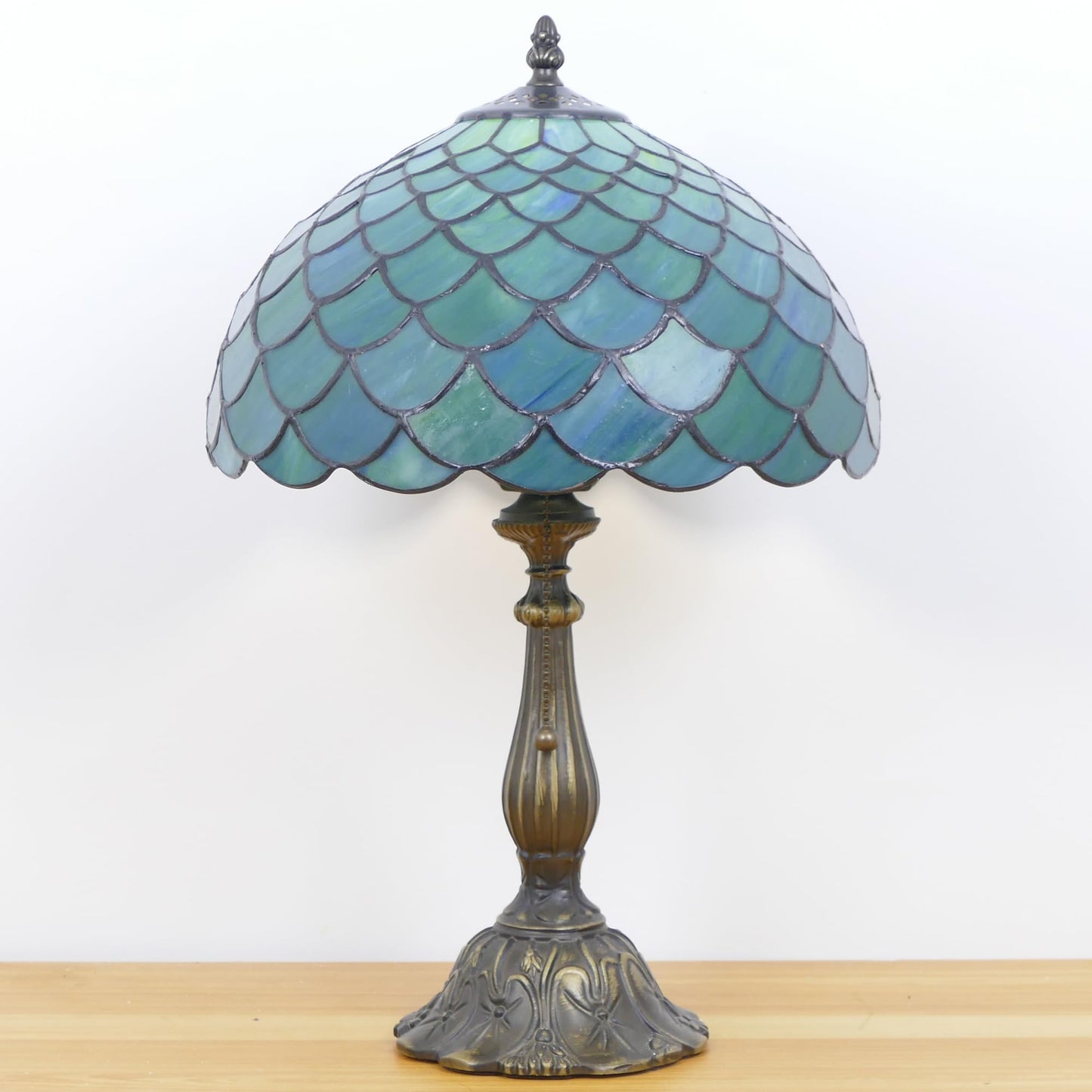 WFAYNTIFL Tiffany Table Lamp Stained Glass Fishscale Style W12H19 Inch