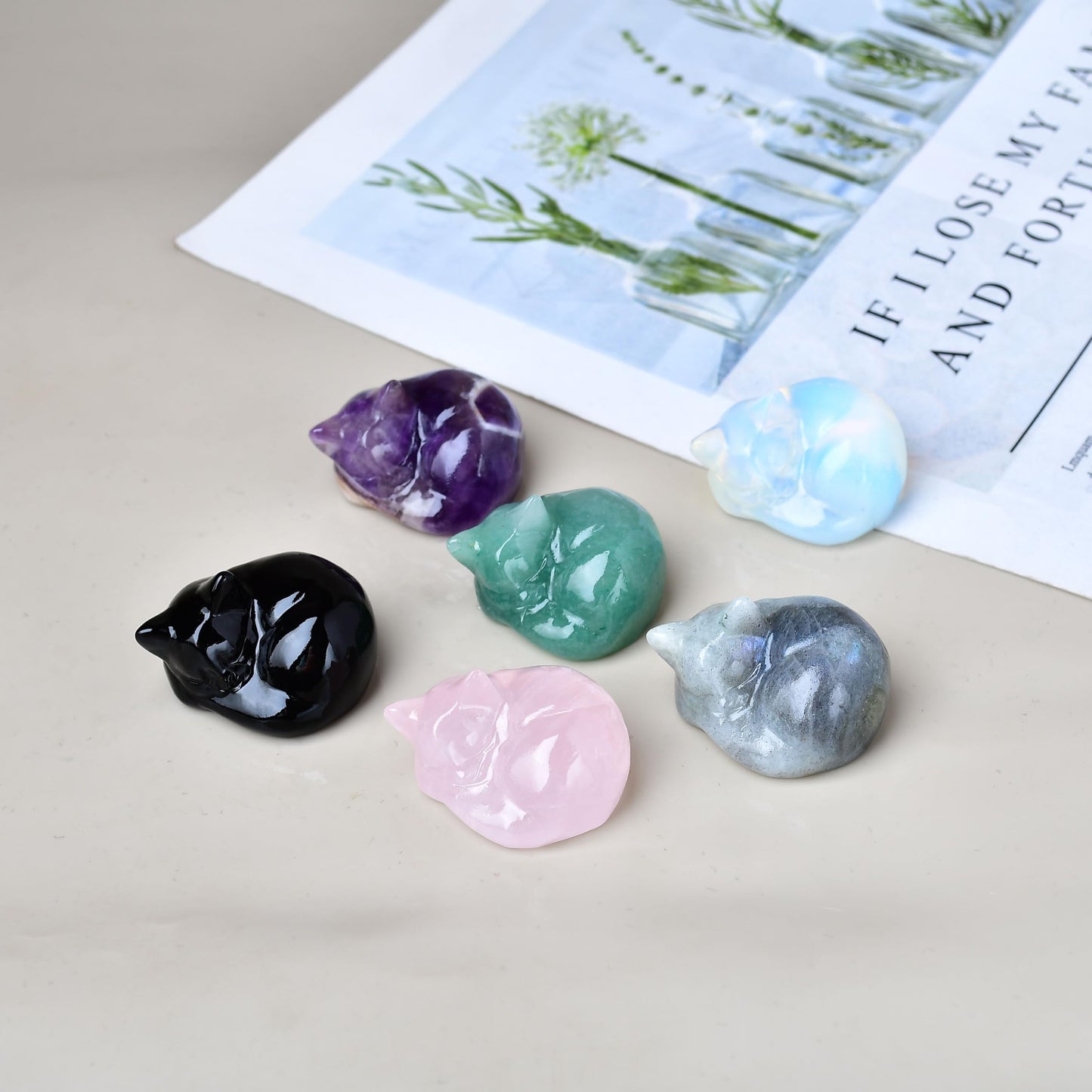 WUYOUSHI Natural Labradorite Cat Crystals Decor Sleeping Cat Statue Healing Crystal Polished Gemstones Bedroom Office Desk Home Decoration A Lucky Decoration for Cat Lovers
