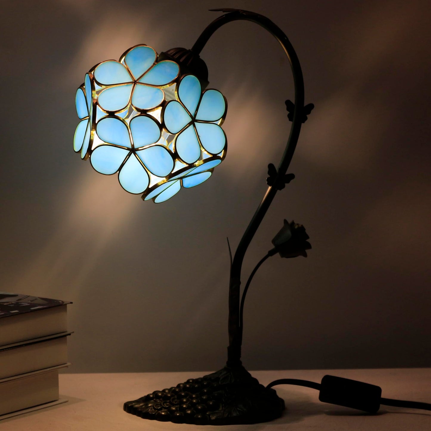 L-Juicwe Tiffany Stained Glass Table Lamp Blue Flower Petal Style 10×6×16 Inches Bedroom Office Reading Light