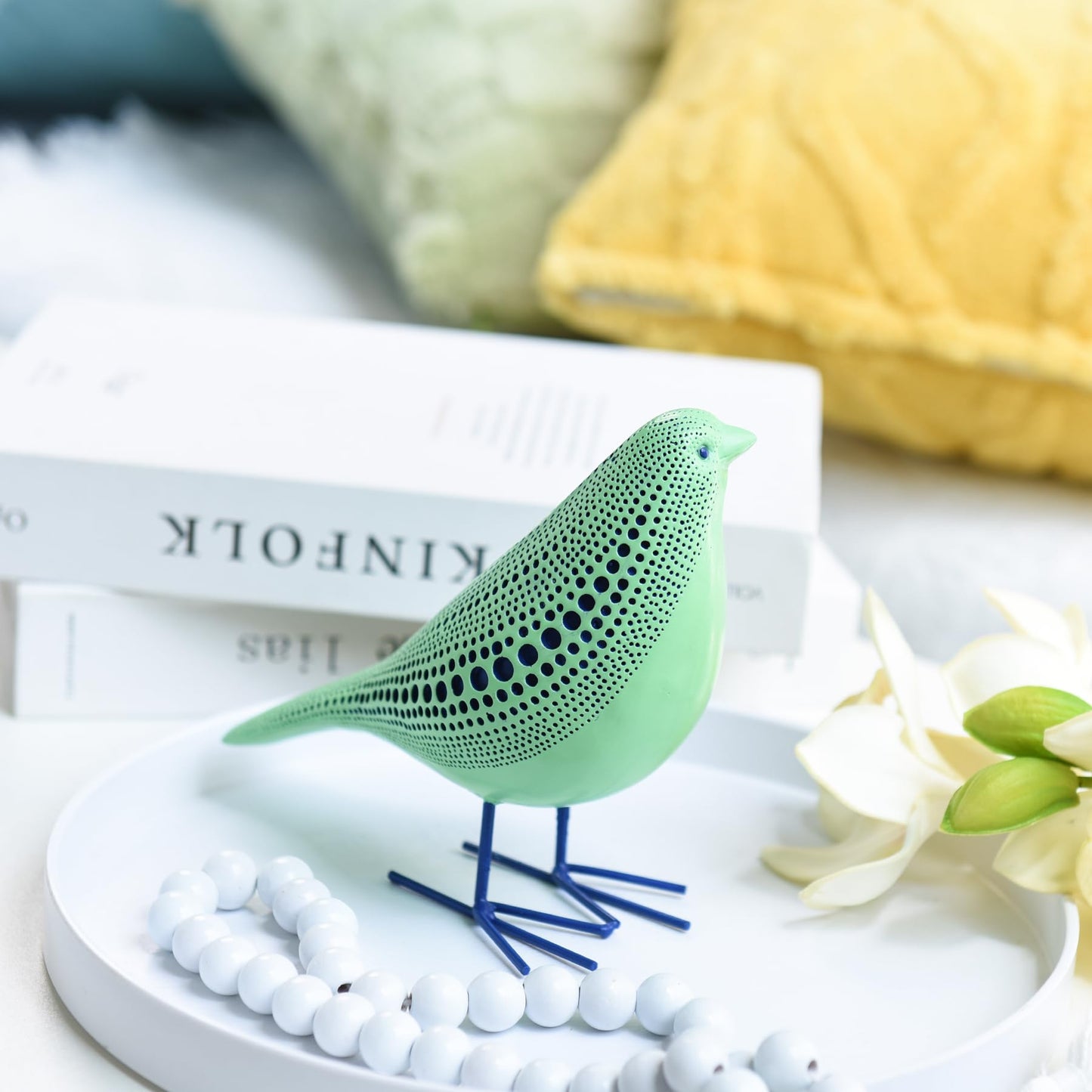 Quoowiit Bird Figurine, Modern Sculpture and Statues for Home Decor, Animal Statues for Bookshelf, Table, Entryway, Fireplace, Resin Decorative Sculpture with Chic Polka Dots Art Design (Green)
