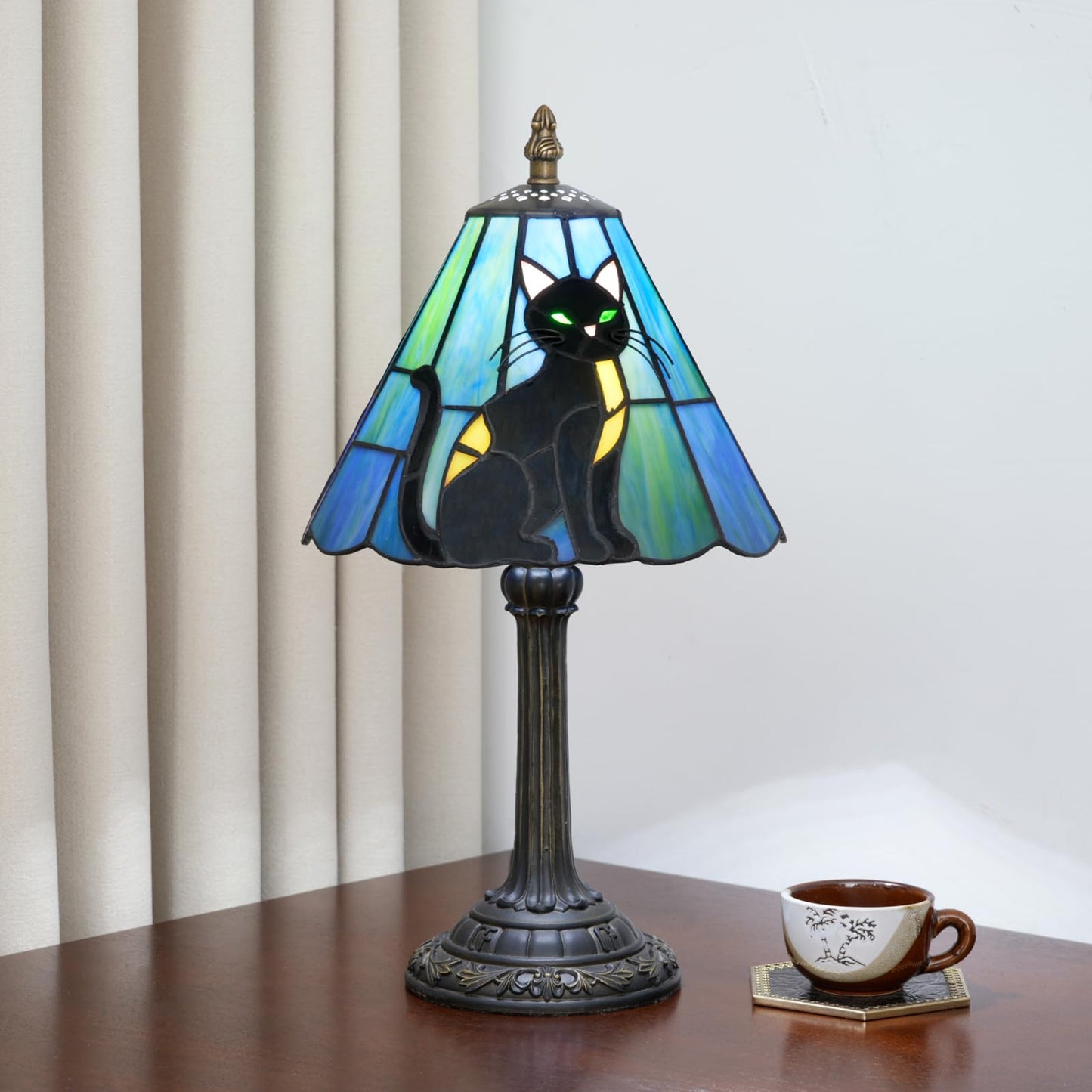 KIPHEPI Tiffany Lamp Stained Glass Table Lamp 8X8X14 Inches Black Cat Style Living Room Bedroom Dorm Kitchen Home Decor Festival Birthday Gift