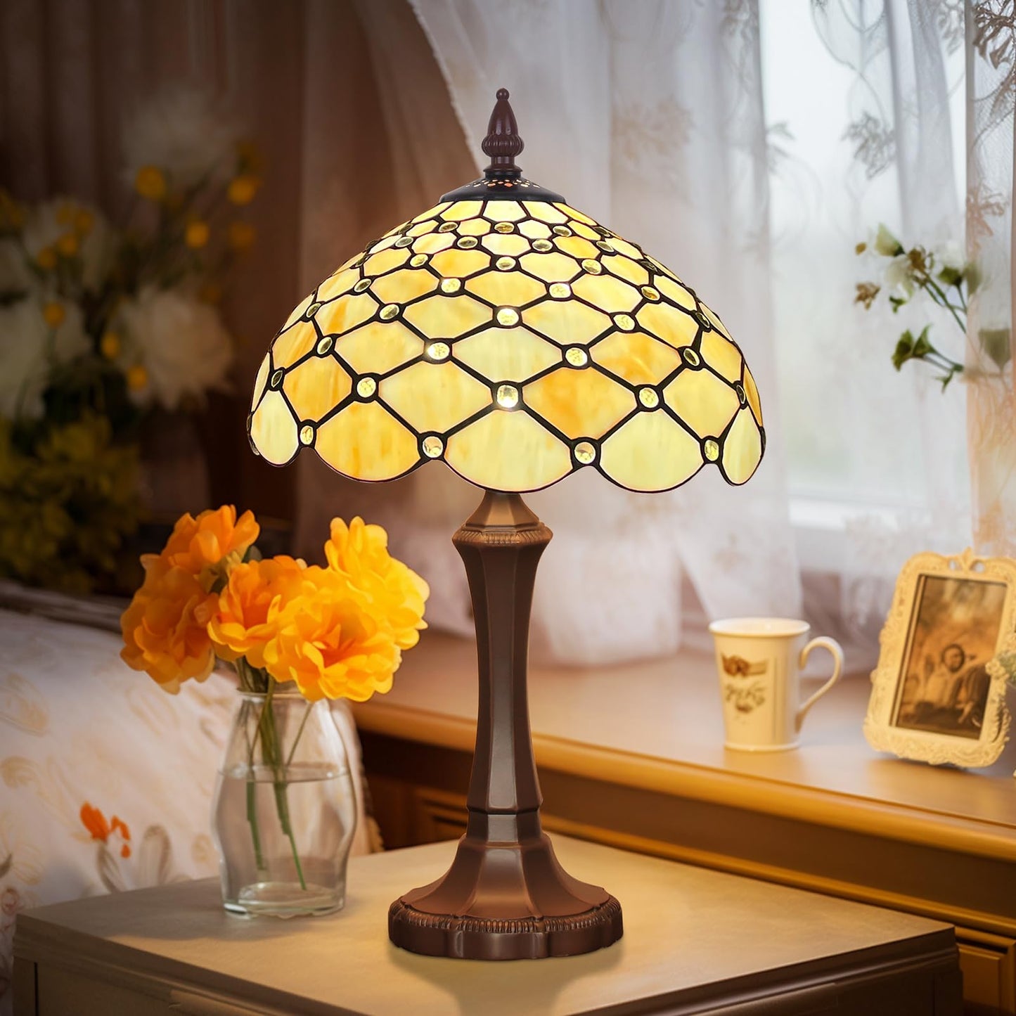 Capulina Tiffany Lamp Yellow Beads Stained Glass Table Lamp 12x12x19 Inches