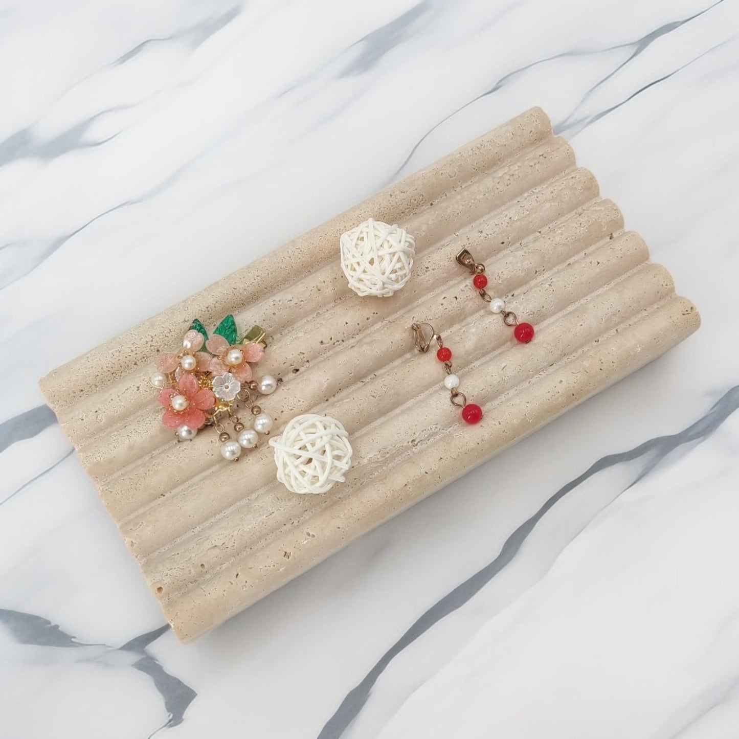 Jusmioke Natural Travertine Marble Tray for Bathroom Countertop Organizer,Vanity Decorative Stone Tray for Candles, Perfume, Jewelry Dish Ring Tray (Beige)