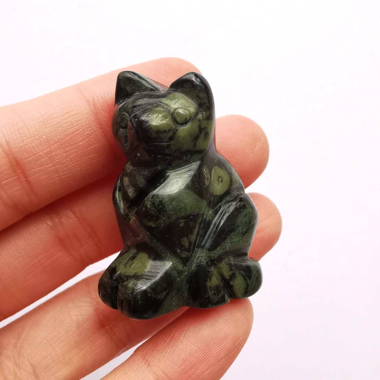 Gemgogo 2 Pcs Natural Kambaba Jasper Pocket Carved Lucky Cat Crystals and Healing Stones Figurines Collectibles,1.5 Inches Room Decor Gemstone, Green